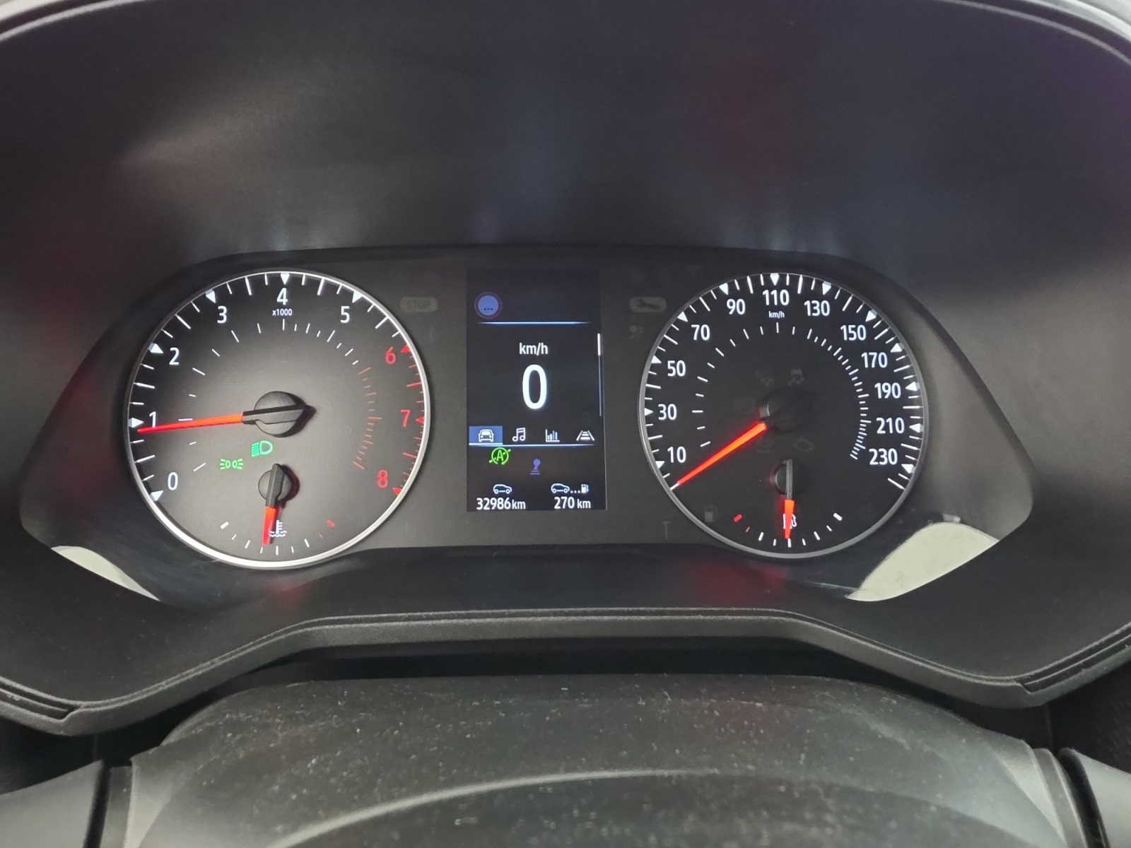 Vente en ligne Renault Clio 5 Clio TCe 90 au prix de 13 770 €