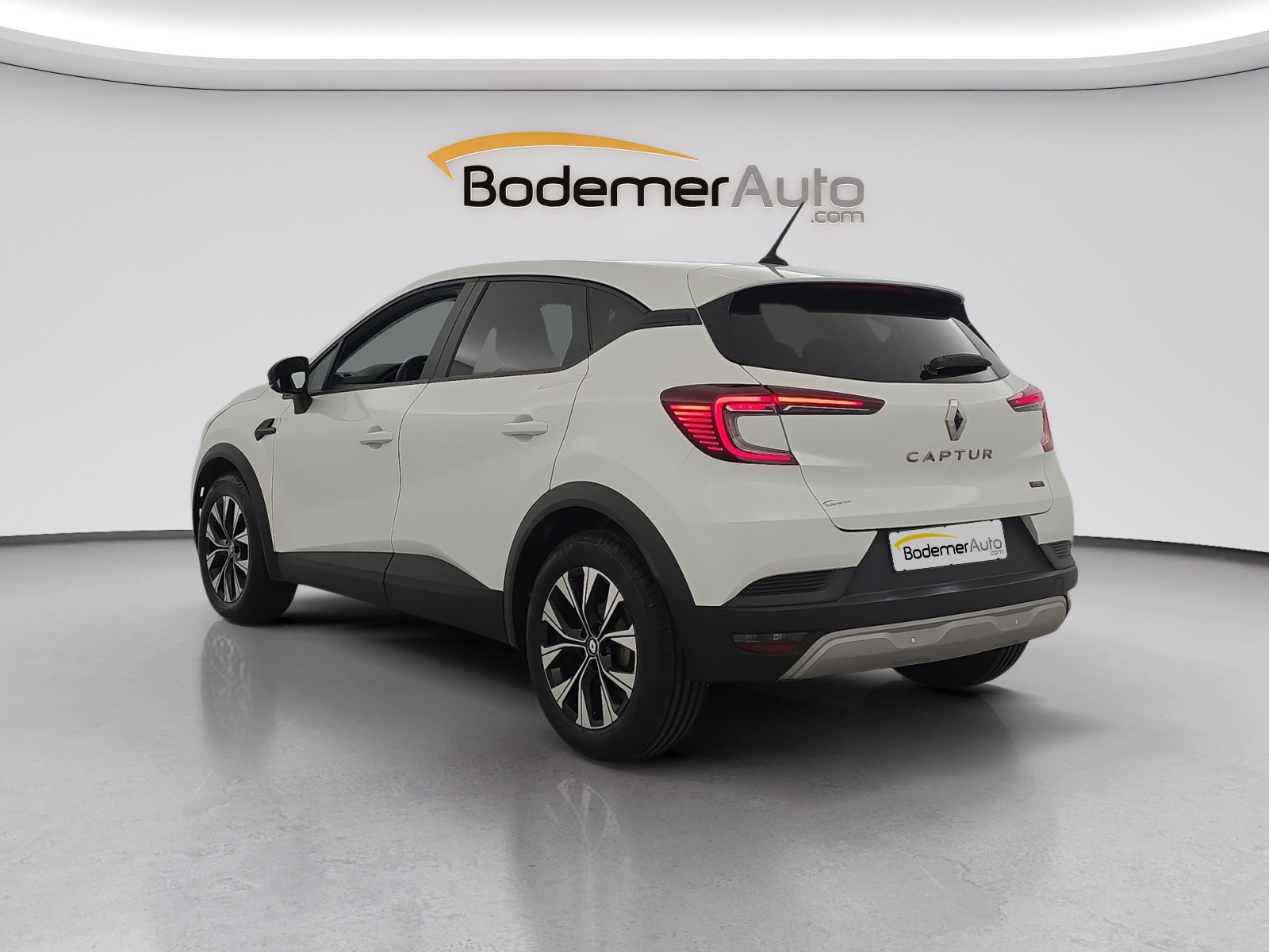 Vente en ligne Renault Captur  E-Tech full hybrid 145 au prix de 16 990 €