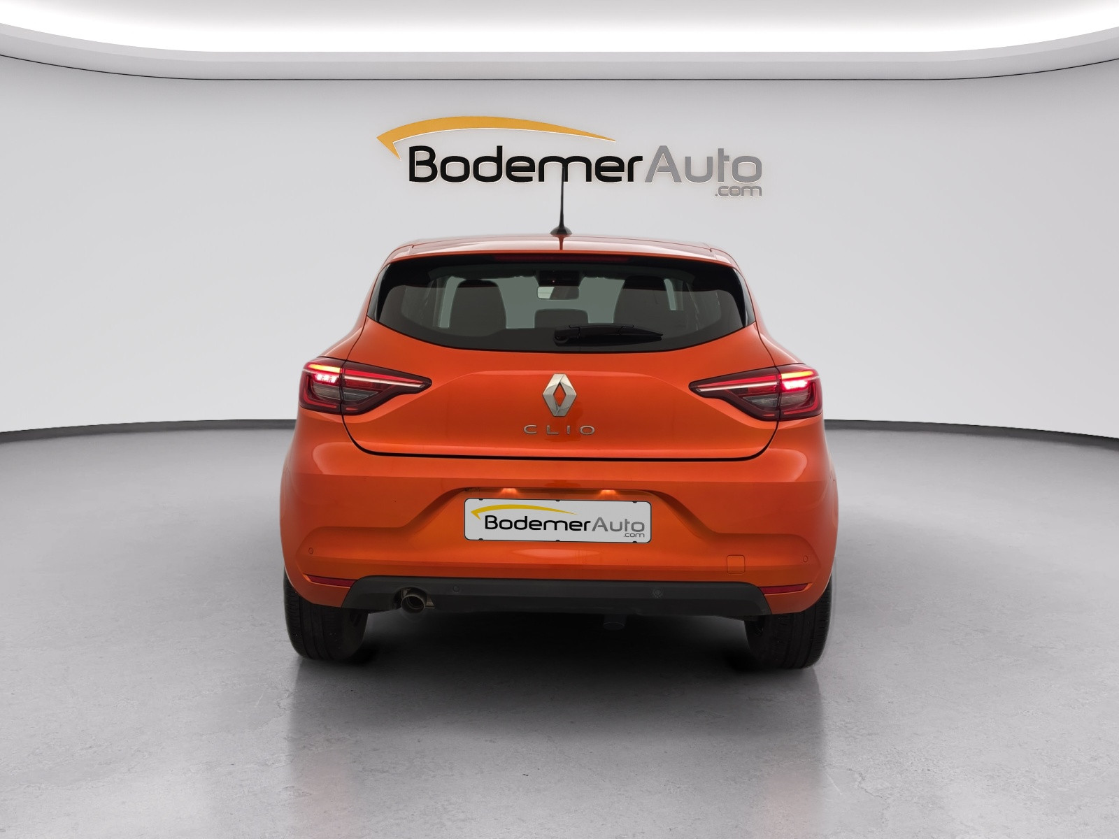 Vente en ligne Renault Clio 5 Clio TCe 90 au prix de 14 790 €