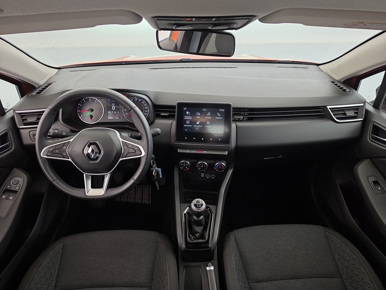 Vente en ligne Renault Clio 5 Clio TCe 90 au prix de 14 790 €