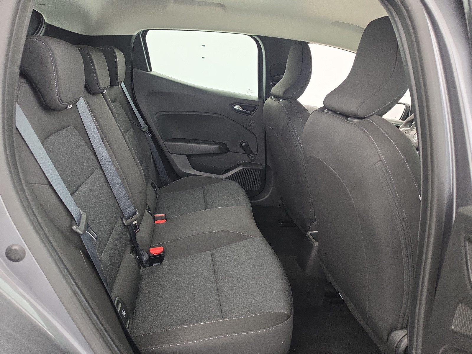 Vente en ligne Renault Clio 5 Clio TCe 90 au prix de 13 320 €