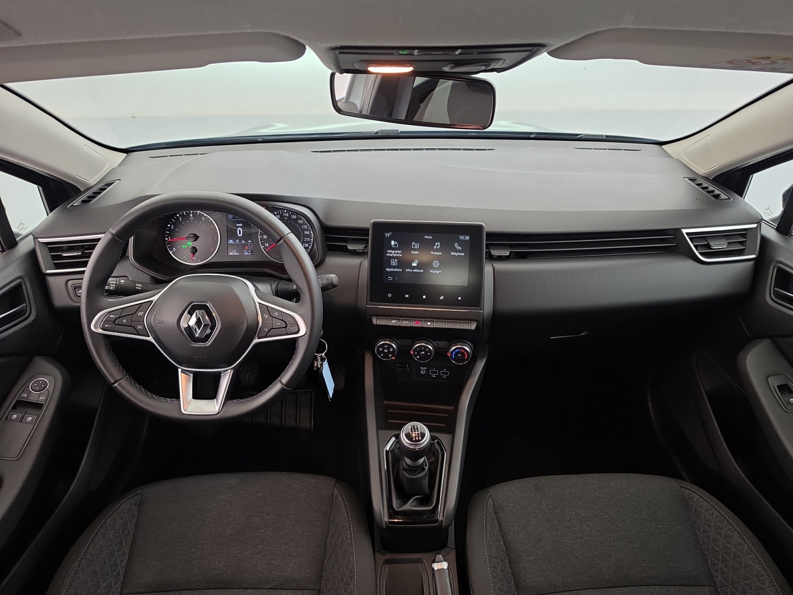 Vente en ligne Renault Clio 5 Clio TCe 90 au prix de 13 320 €