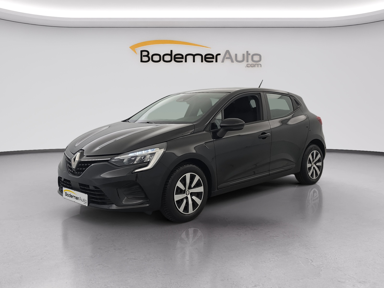Renault Clio 5 Clio TCe 90 occasion de 2023 en vente à Saint-Lô