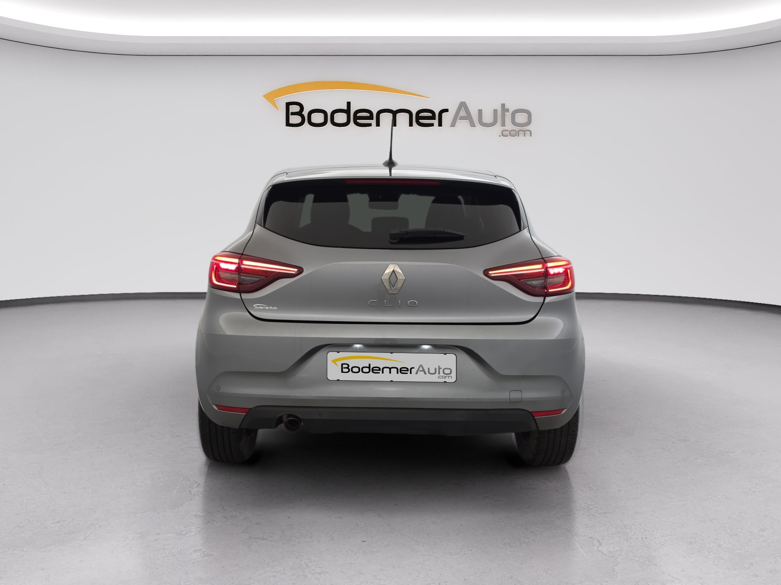 Vente en ligne Renault Clio 5 Clio TCe 100 GPL au prix de 13 950 €