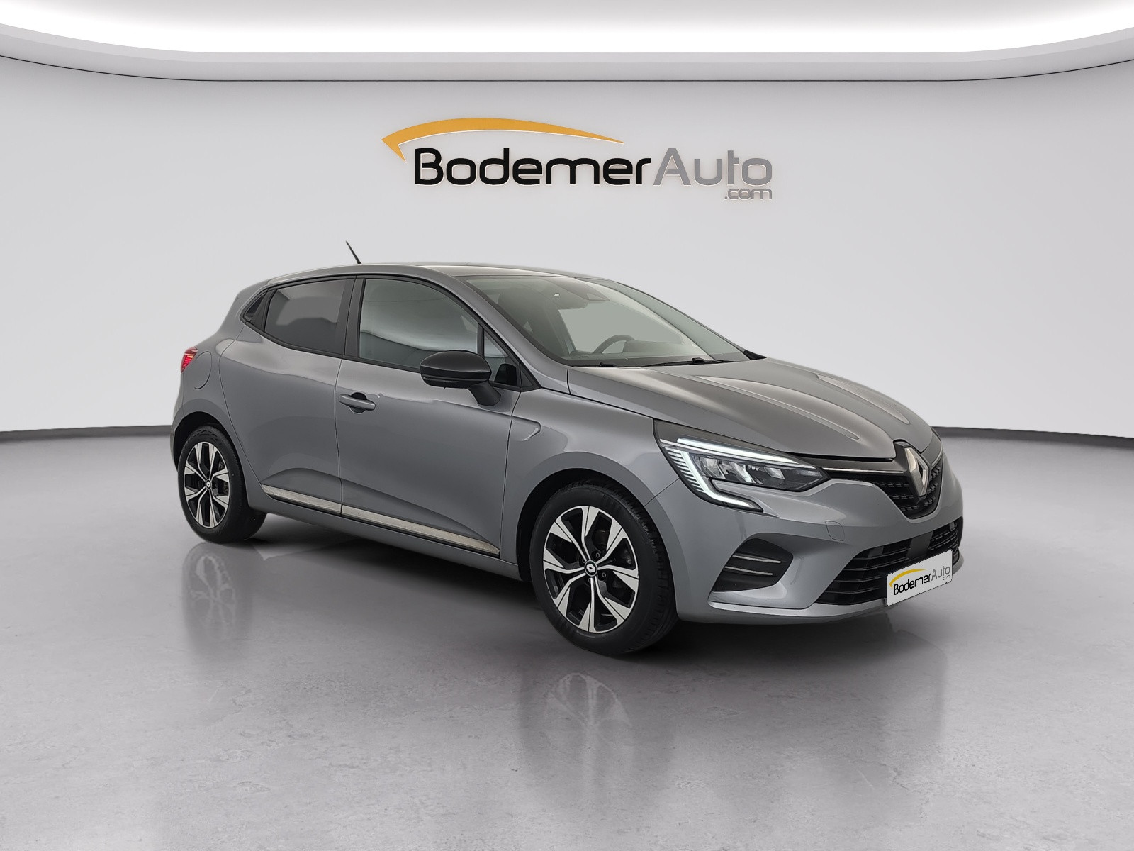 Vente en ligne Renault Clio 5 Clio TCe 100 GPL au prix de 13 950 €