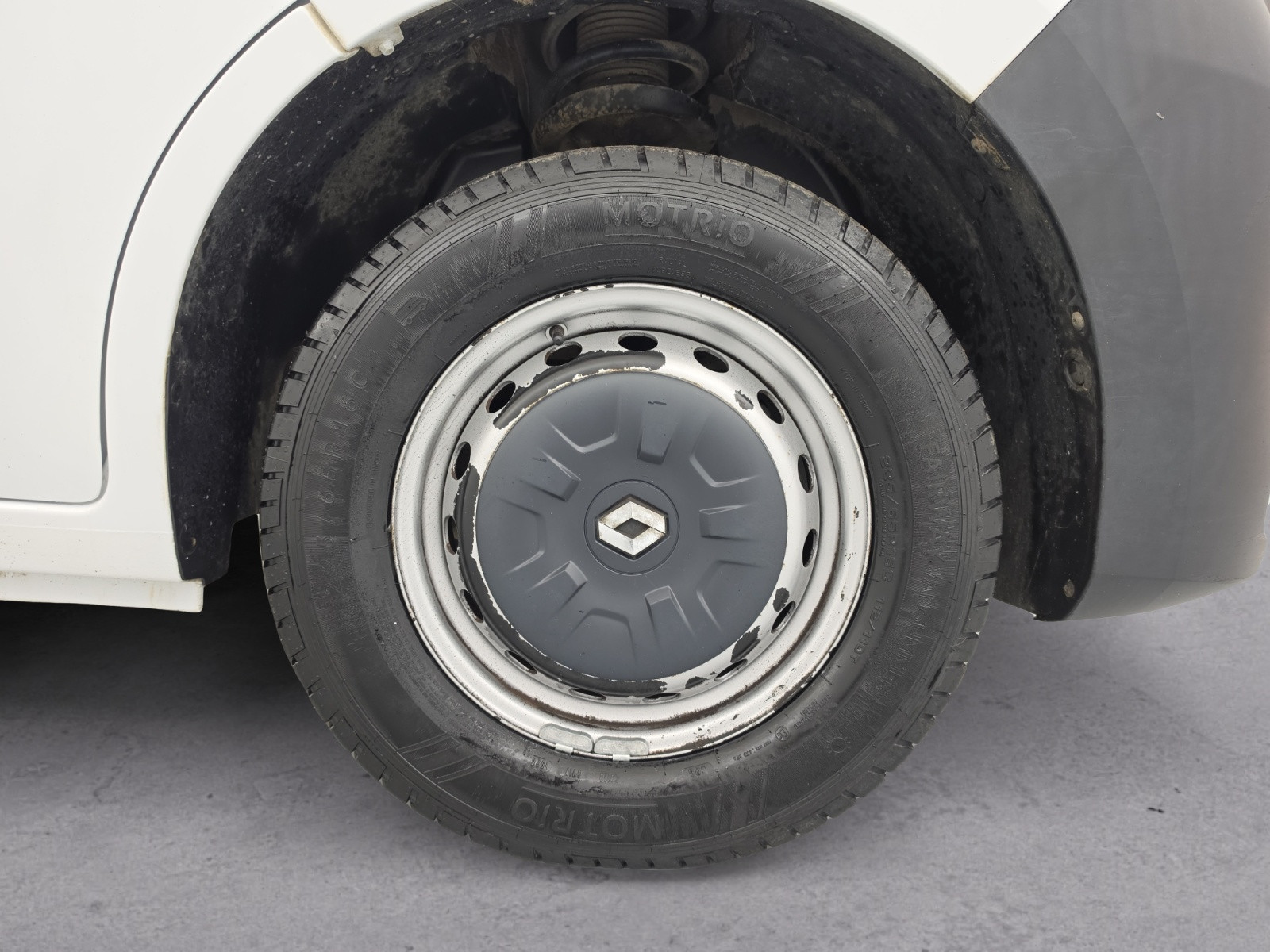 Vente en ligne Renault Master Fourgon MASTER FGN TRAC F3500 L3H2 ENERGY DCI 180 au prix de 21 990 €