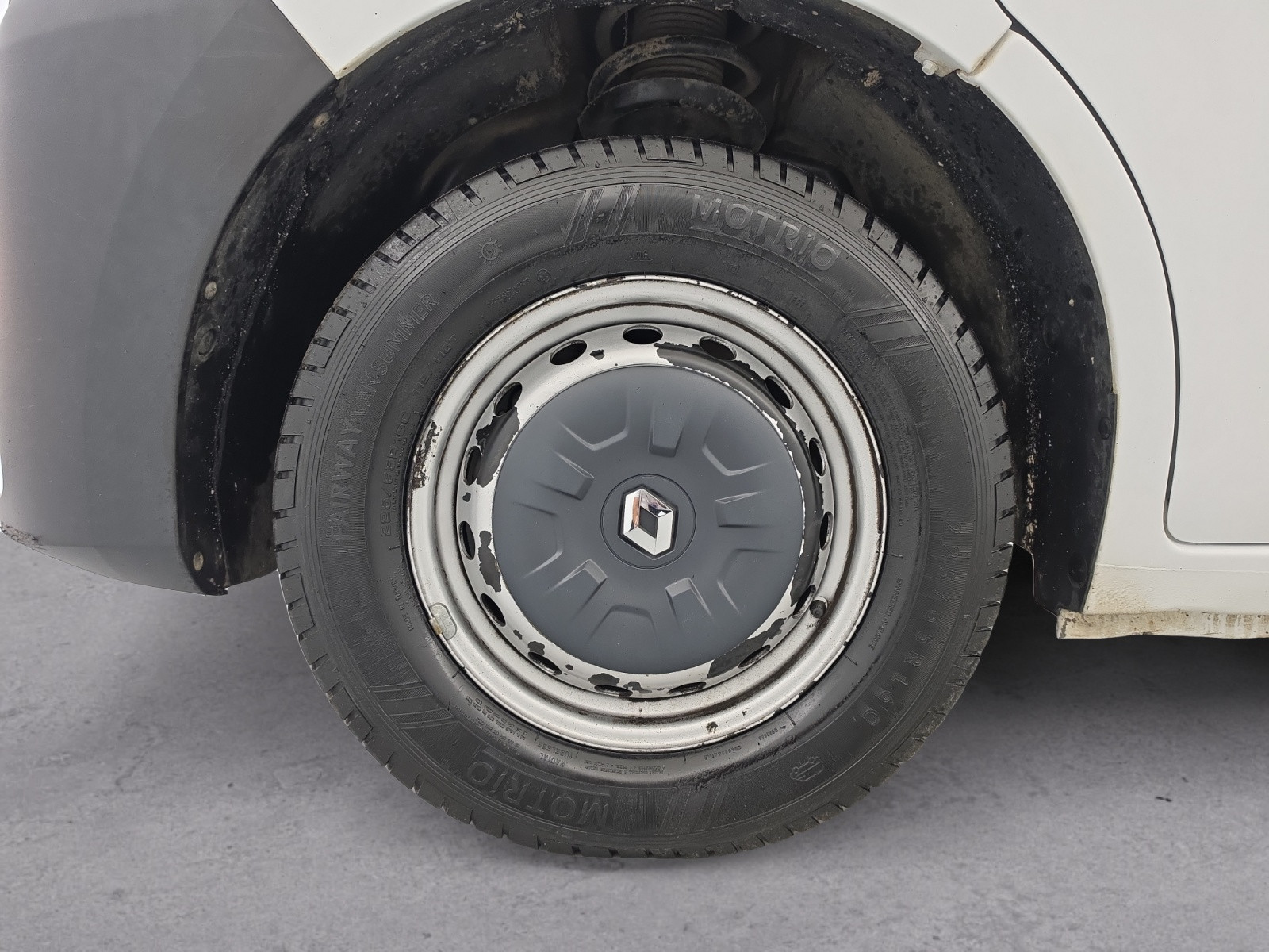 Vente en ligne Renault Master Fourgon MASTER FGN TRAC F3500 L3H2 ENERGY DCI 180 au prix de 21 990 €