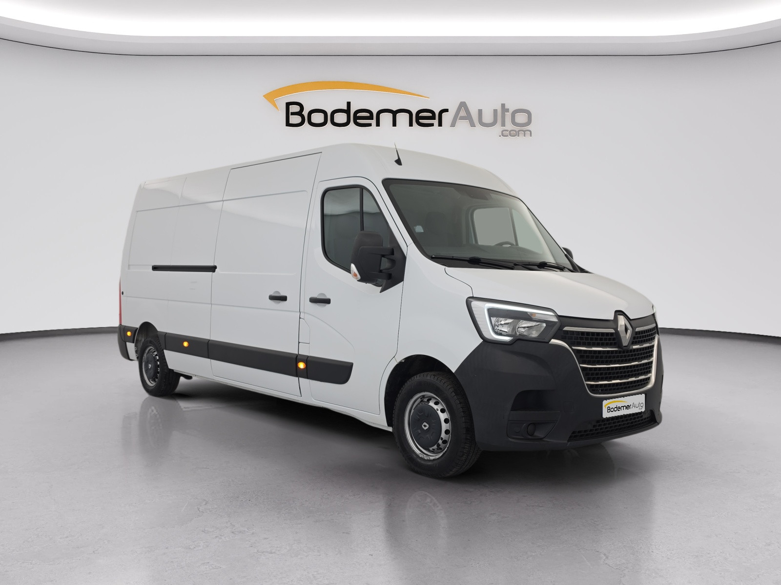 Vente en ligne Renault Master Fourgon MASTER FGN TRAC F3500 L3H2 ENERGY DCI 180 au prix de 21 990 €