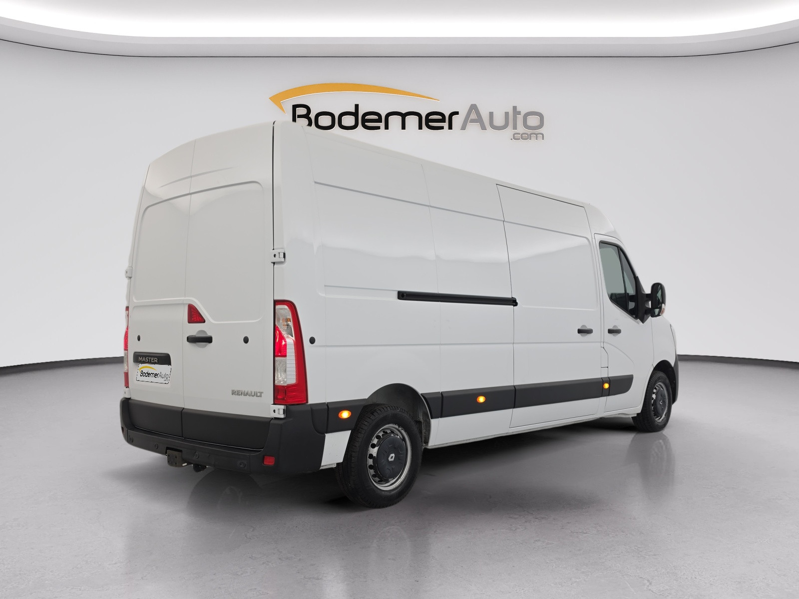 Vente en ligne Renault Master Fourgon MASTER FGN TRAC F3500 L3H2 ENERGY DCI 180 au prix de 21 990 €