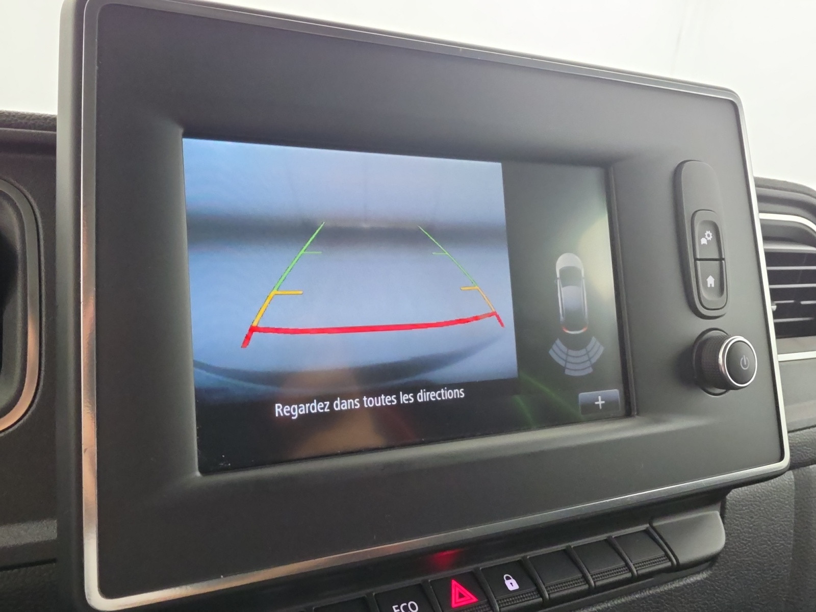 Vente en ligne Renault Master Fourgon MASTER FGN TRAC F3500 L3H2 ENERGY DCI 180 au prix de 21 990 €