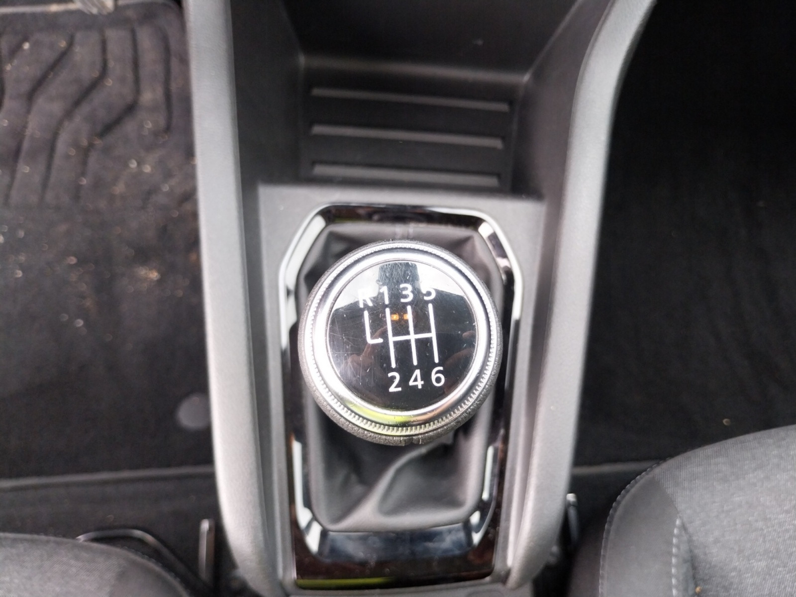 Vente en ligne Renault Clio 5 Clio TCe 90 au prix de 13 320 €