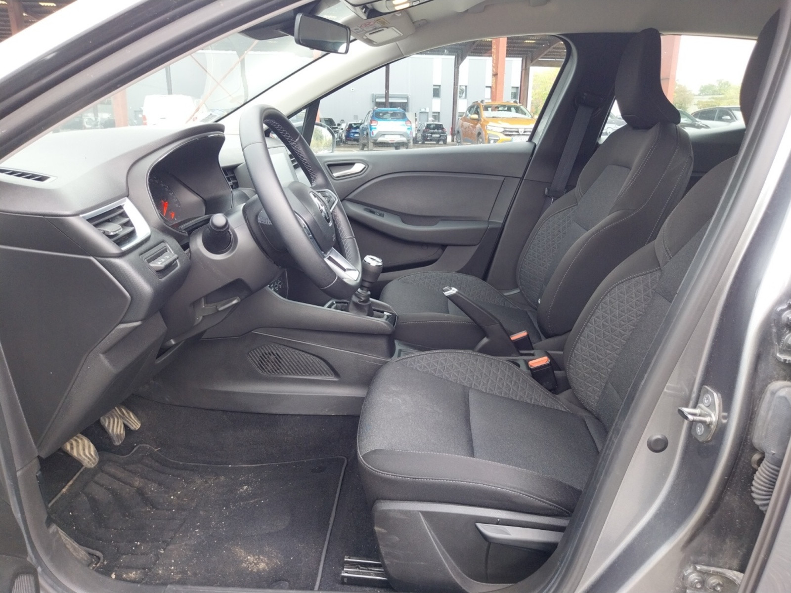 Vente en ligne Renault Clio 5 Clio TCe 90 au prix de 13 320 €