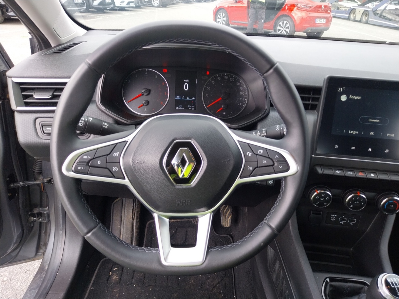Vente en ligne Renault Clio 5 Clio TCe 90 au prix de 13 320 €