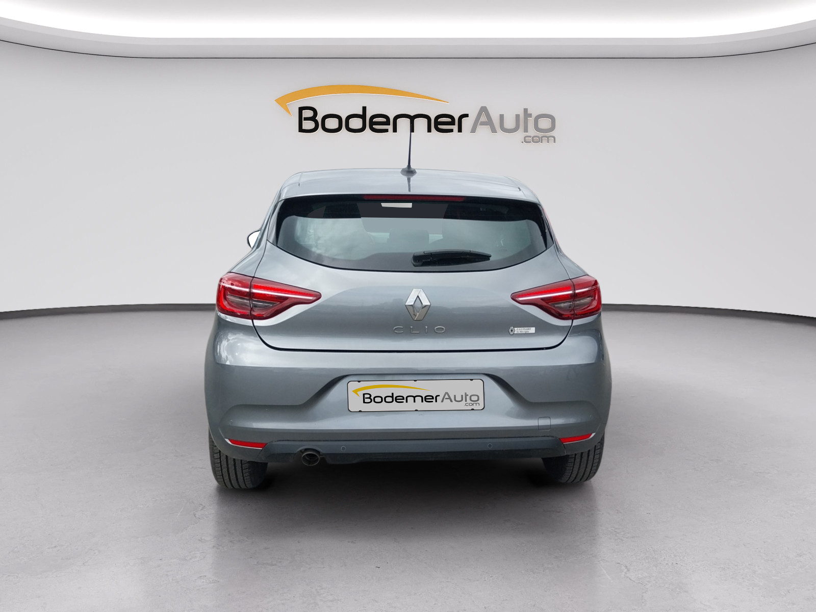 Vente en ligne Renault Clio 5 Clio TCe 90 au prix de 13 320 €