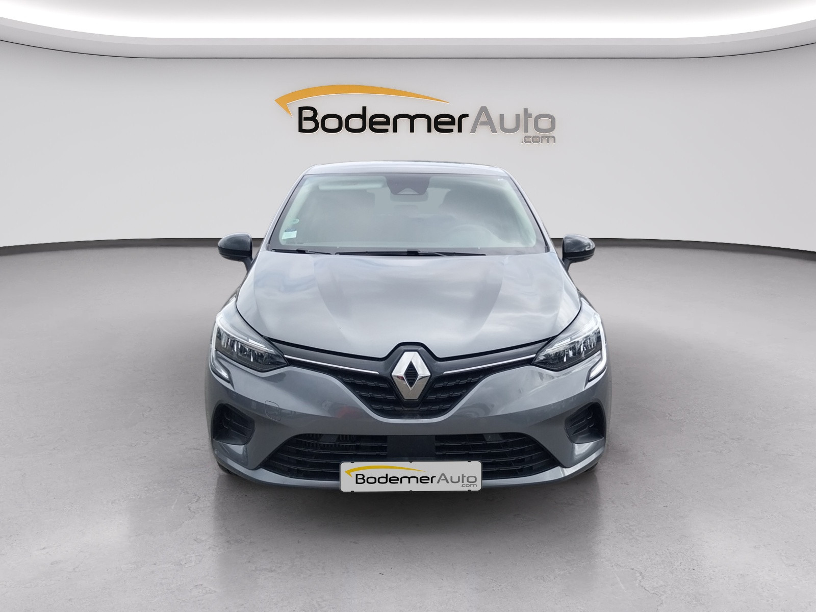 Vente en ligne Renault Clio 5 Clio TCe 90 au prix de 13 320 €