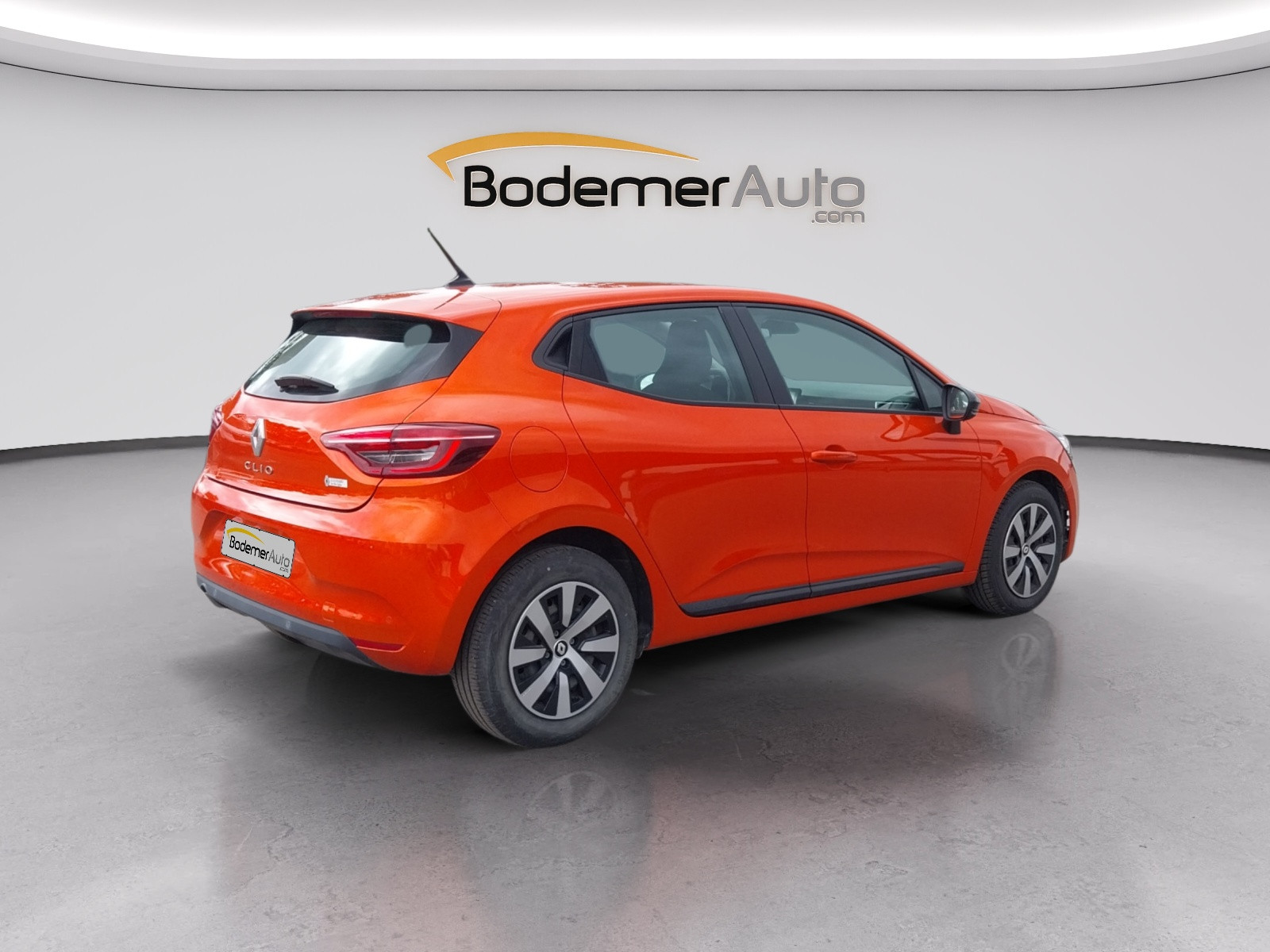Vente en ligne Renault Clio 5 Clio TCe 90 au prix de 14 790 €
