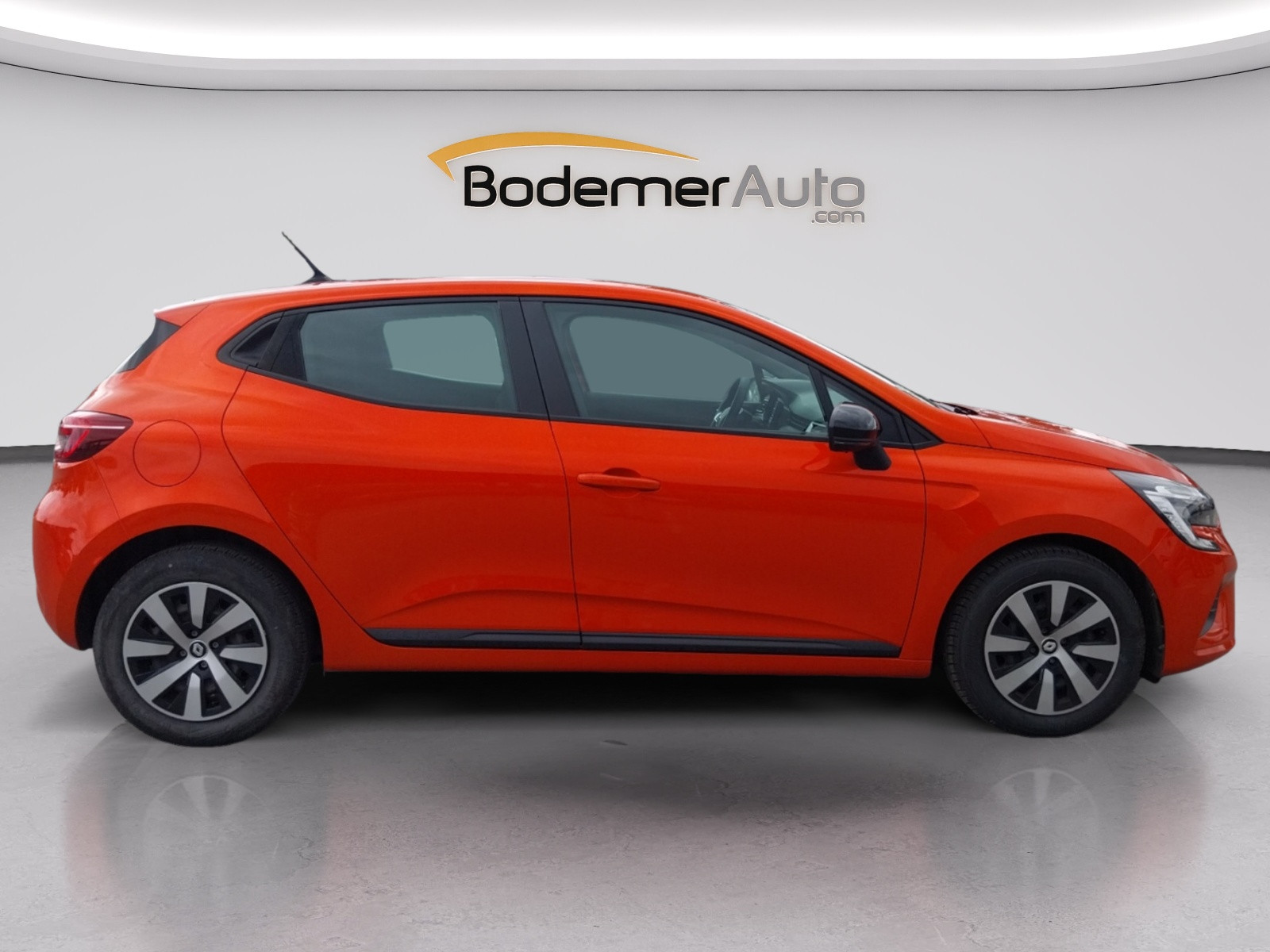 Vente en ligne Renault Clio 5 Clio TCe 90 au prix de 14 790 €