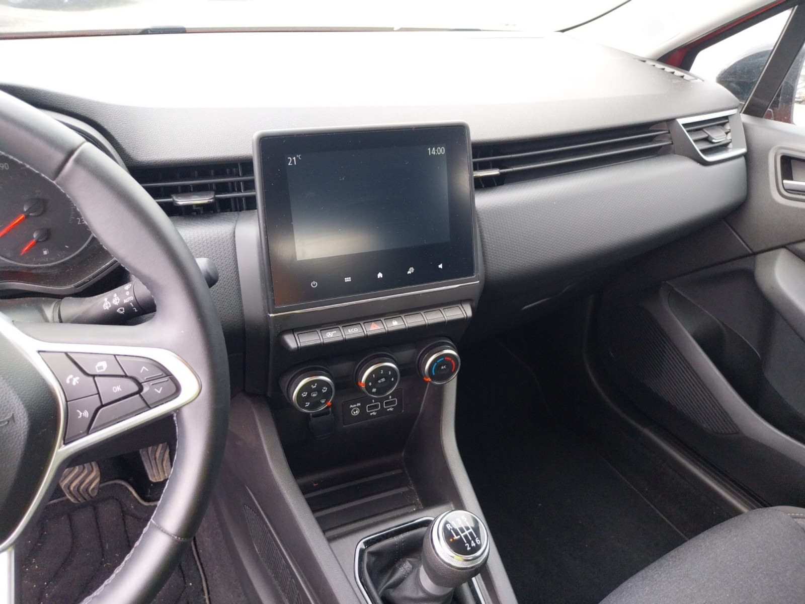 Vente en ligne Renault Clio 5 Clio TCe 90 au prix de 13 770 €
