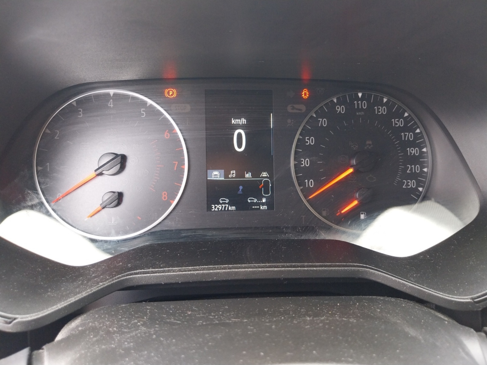 Vente en ligne Renault Clio 5 Clio TCe 90 au prix de 13 770 €