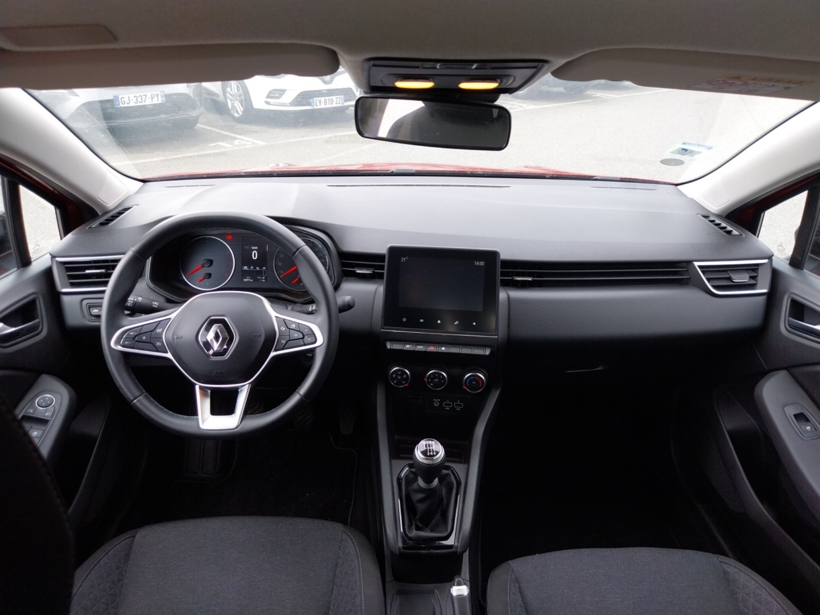 Vente en ligne Renault Clio 5 Clio TCe 90 au prix de 13 770 €