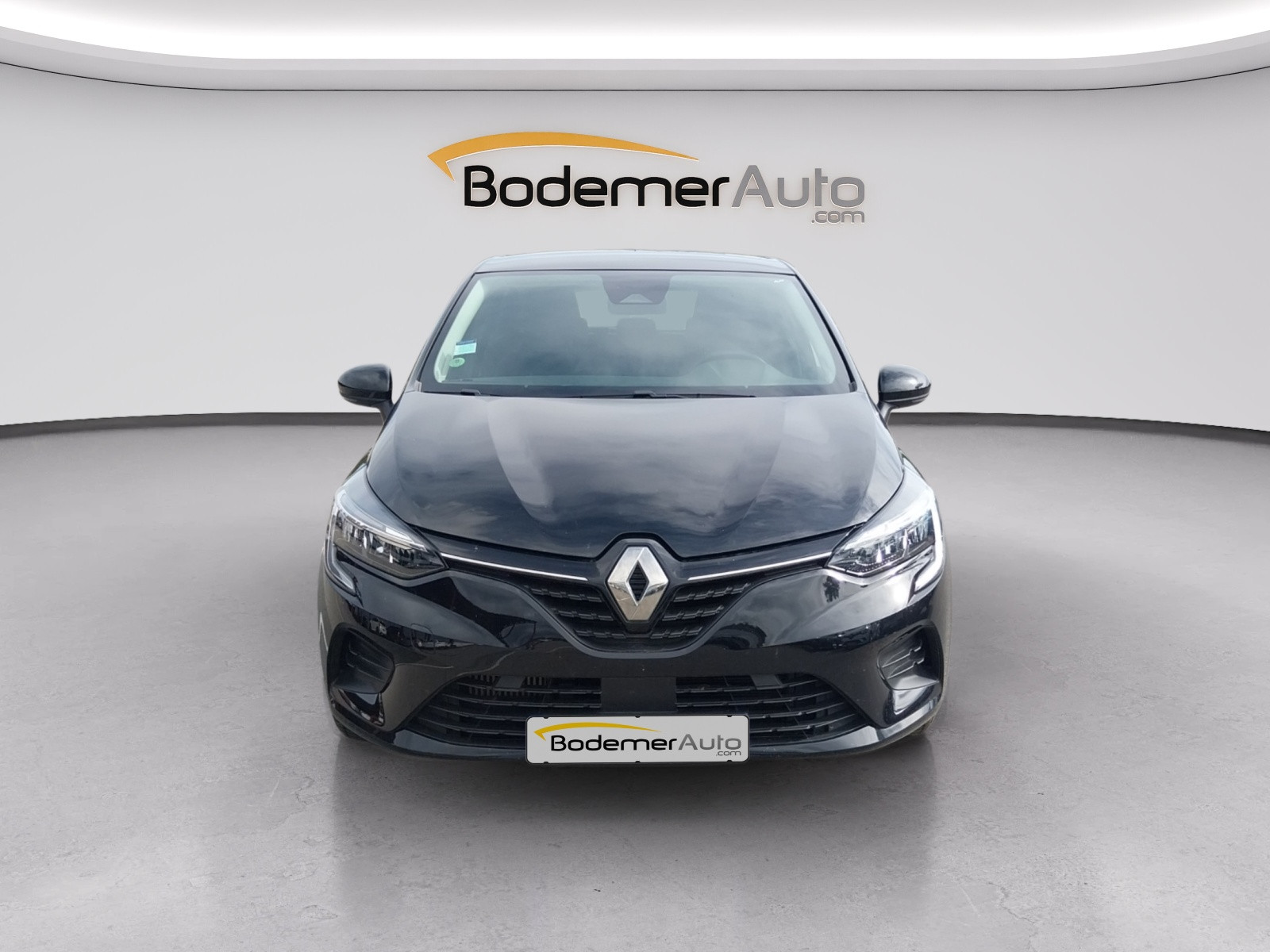Vente en ligne Renault Clio 5 Clio TCe 90 au prix de 13 540 €