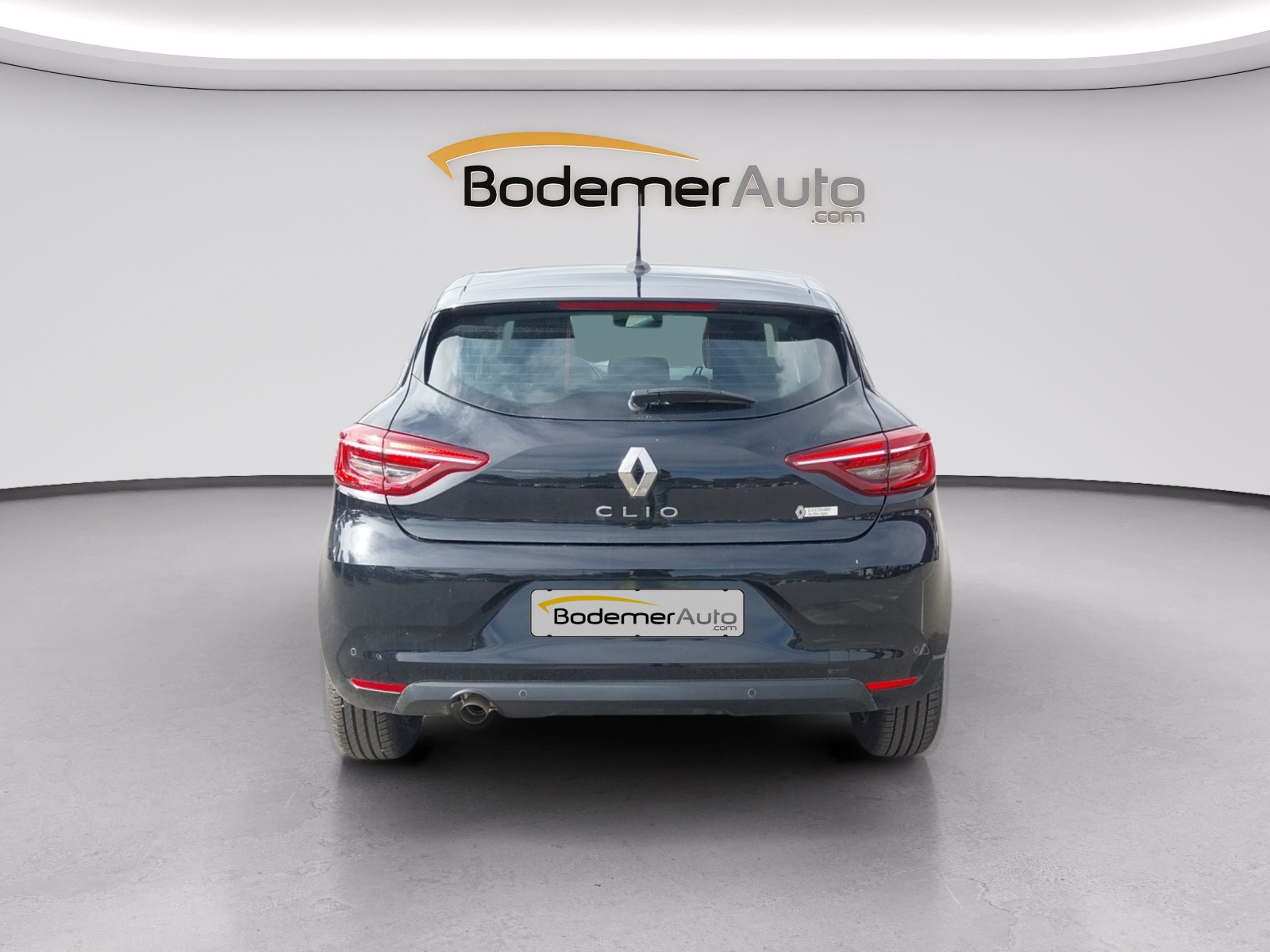 Vente en ligne Renault Clio 5 Clio TCe 90 au prix de 13 540 €