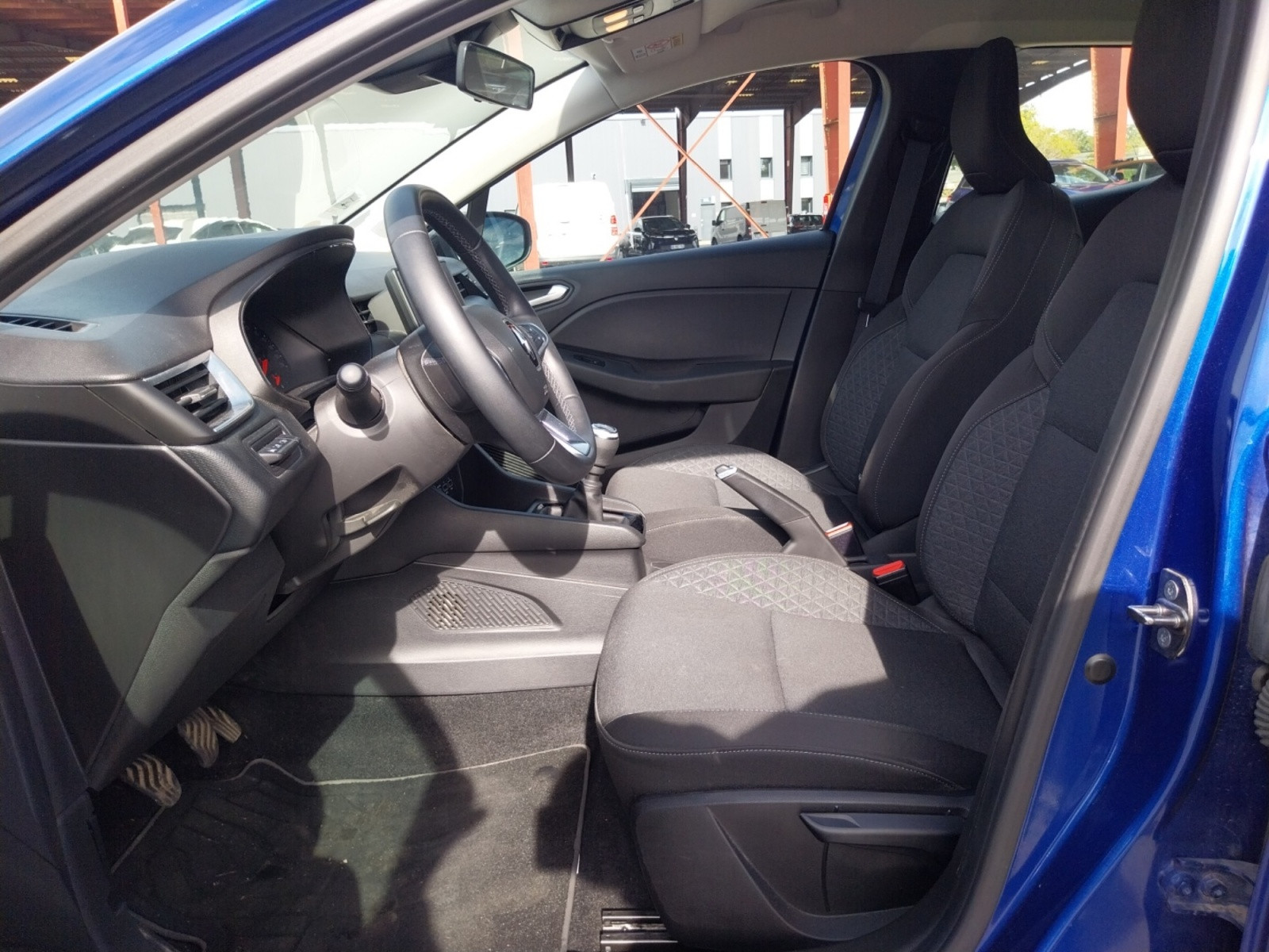 Vente en ligne Renault Clio 5 Clio TCe 90 au prix de 13 350 €