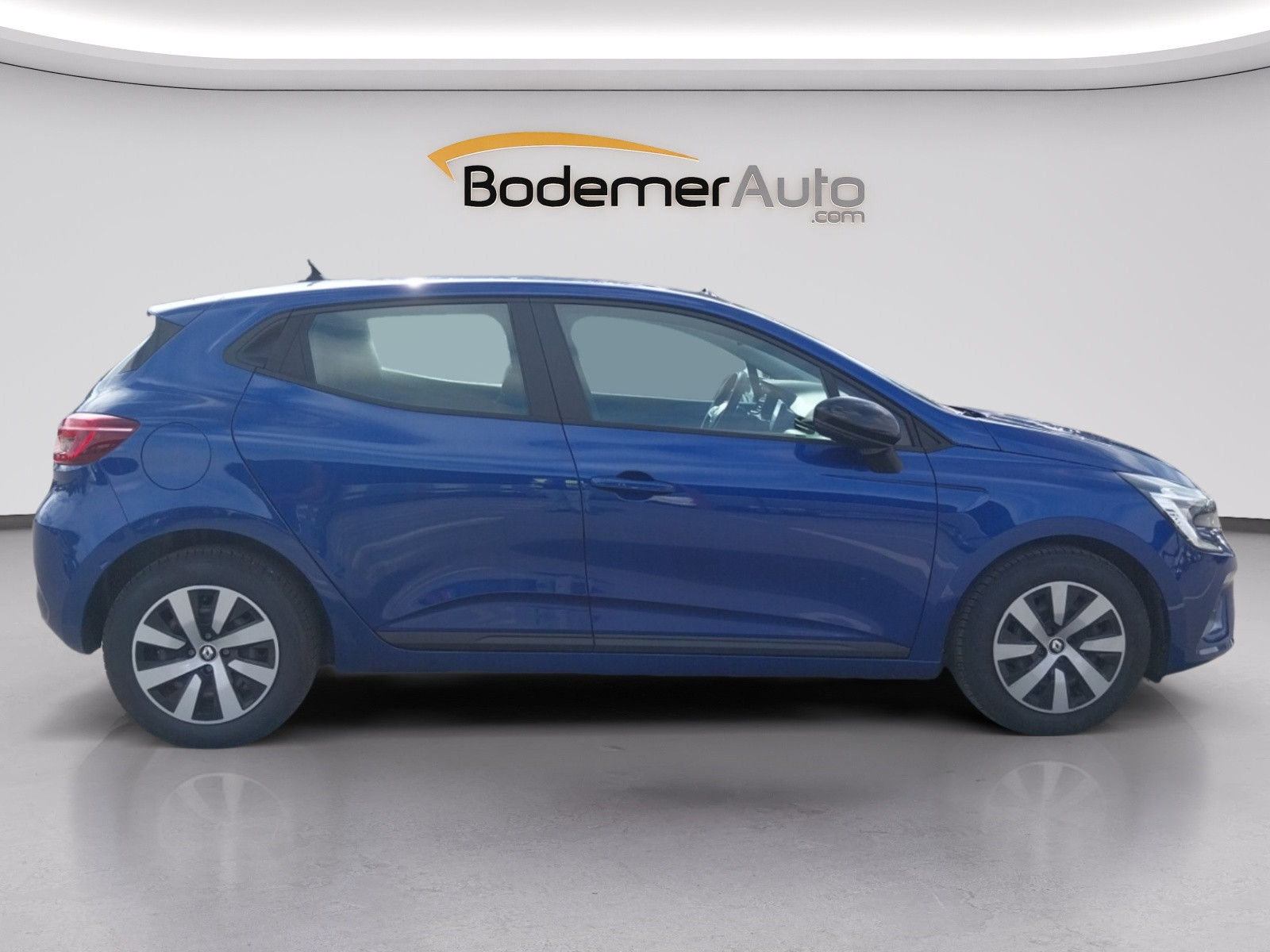 Vente en ligne Renault Clio 5 Clio TCe 90 au prix de 13 350 €