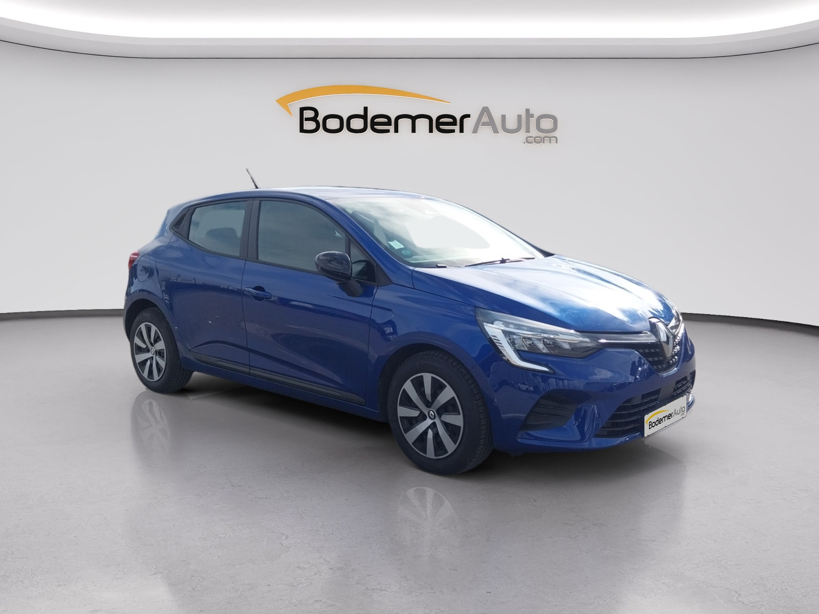 Vente en ligne Renault Clio 5 Clio TCe 90 au prix de 13 350 €