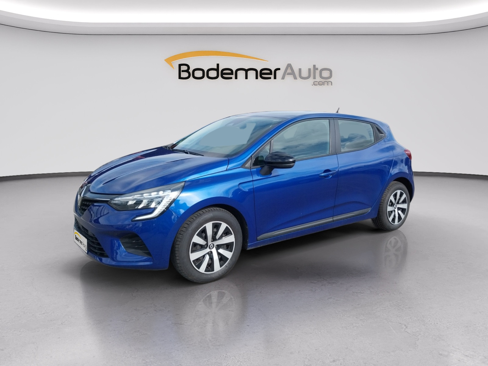 Renault Clio 5 Clio TCe 90 occasion de 2023 en vente à Saint-Lô