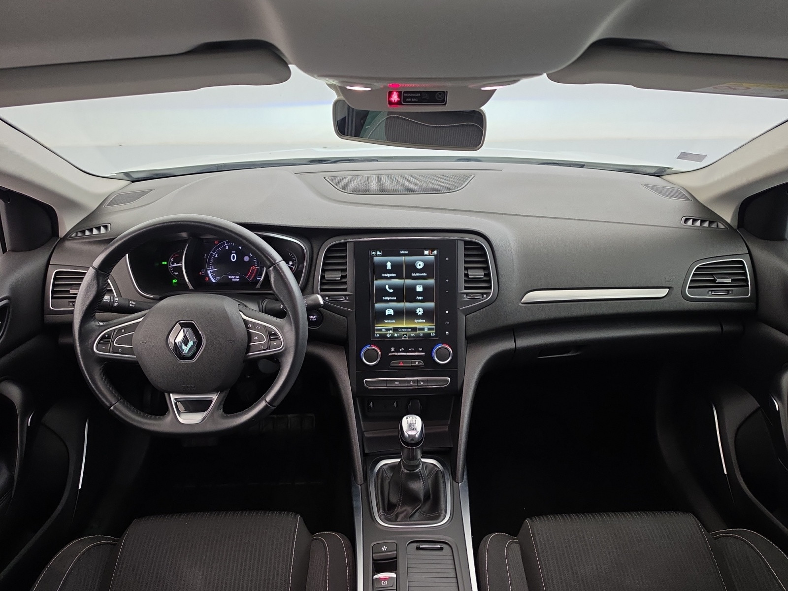 Vente en ligne Renault Megane 4 Estate Mégane IV Estate TCe 140 FAP au prix de 12 490 €