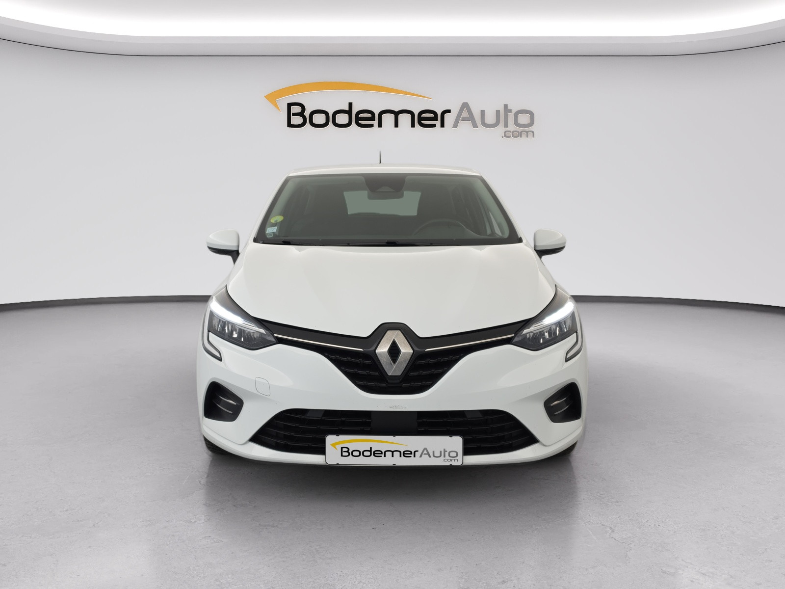 Vente en ligne Renault Clio 5 CLIO SOCIETE BLUE DCI 100 - 21N au prix de 12 690 €