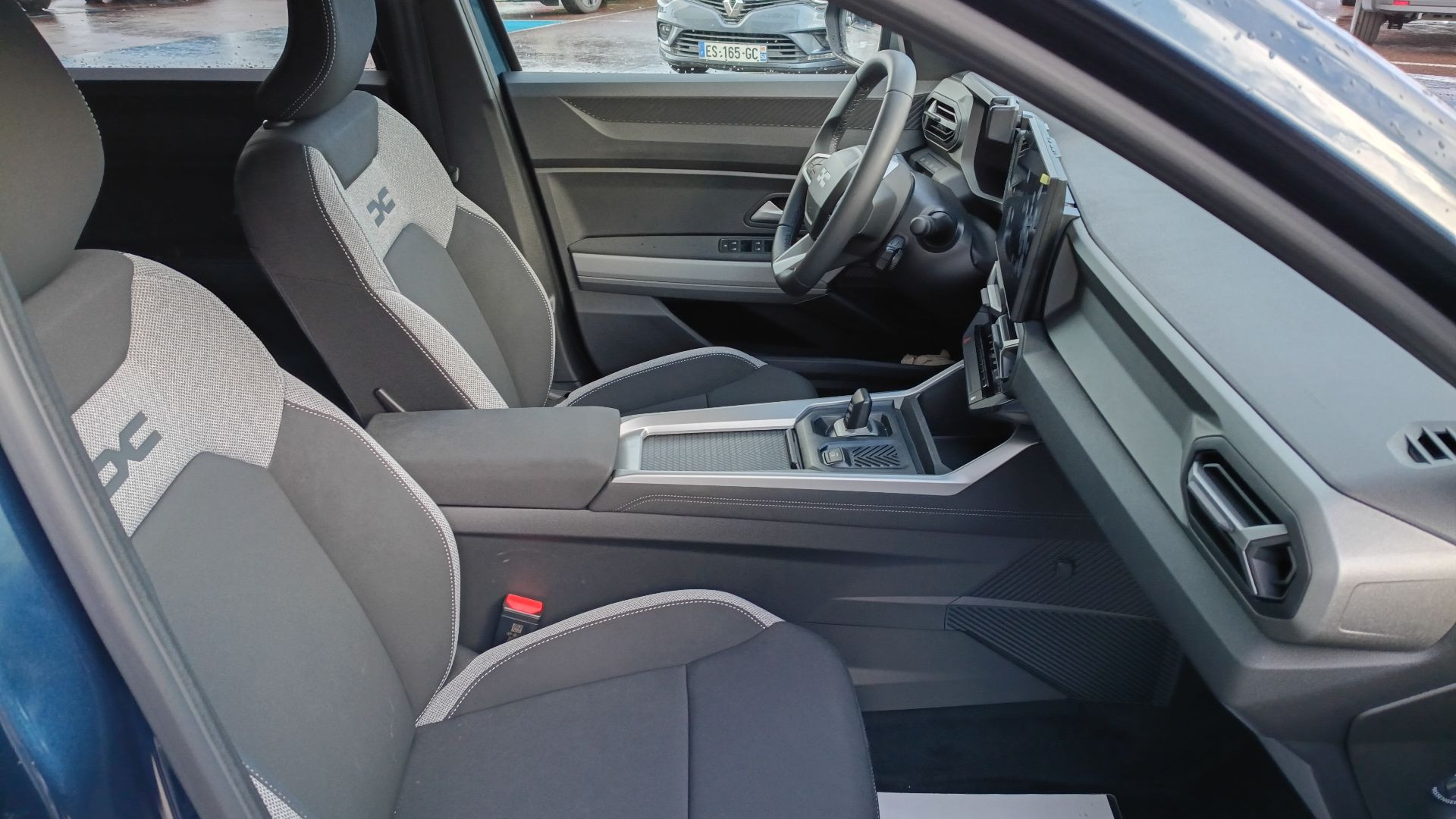 Vente en ligne Dacia Bigster  155 au prix de 31 490 €