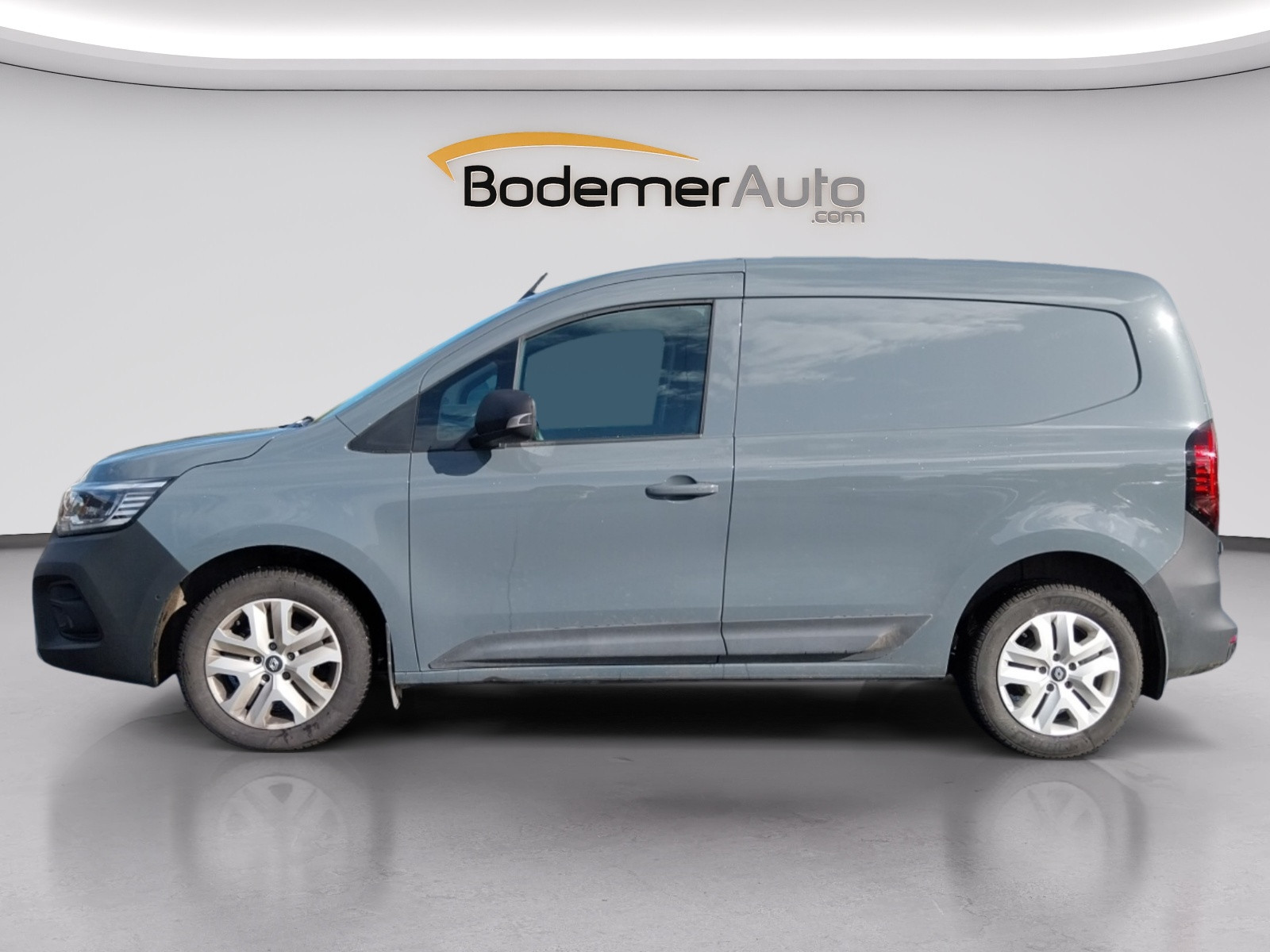 Vente en ligne Renault Kangoo Van  FG TOLE BLUE DCI 115 L1 AUTO GSR2 au prix de 18 990 €