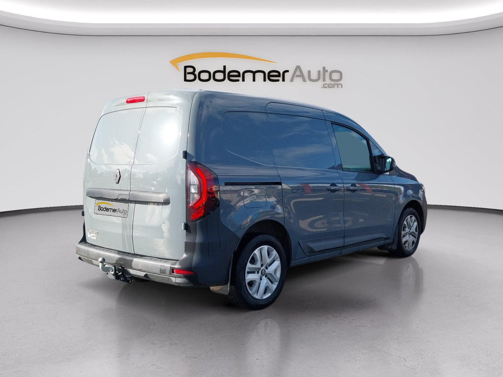 Vente en ligne Renault Kangoo Van  FG TOLE BLUE DCI 115 L1 AUTO GSR2 au prix de 18 990 €