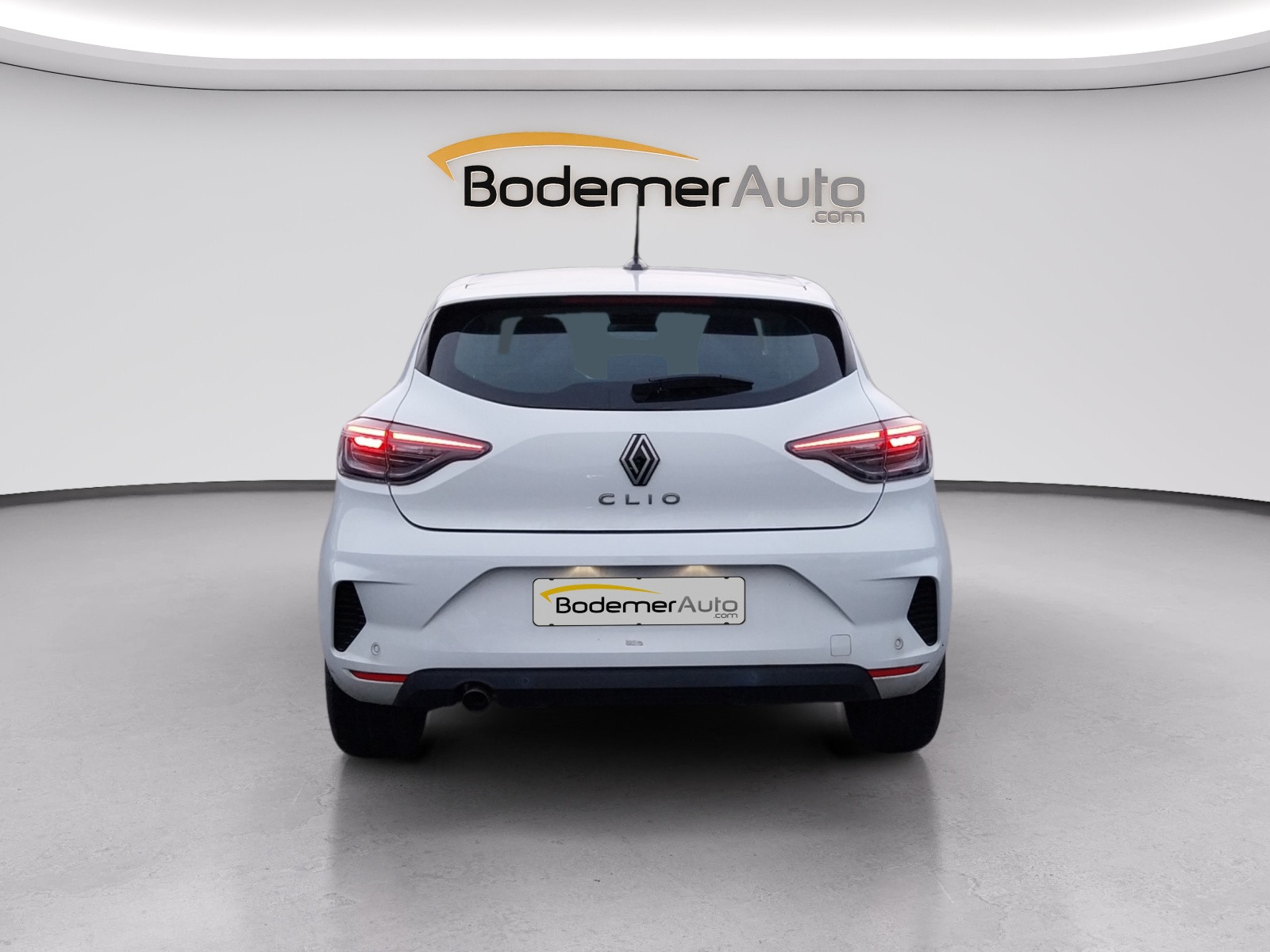Vente en ligne Renault Clio 5 Clio TCe 100 GPL au prix de 14 750 €