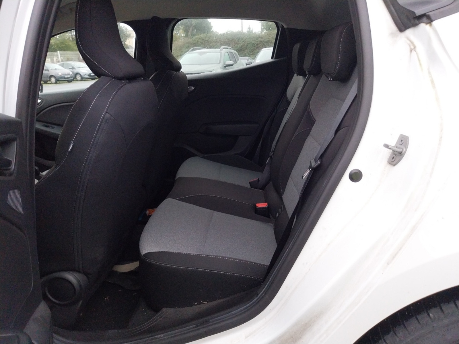 Vente en ligne Renault Clio 5 Clio TCe 100 GPL au prix de 14 750 €