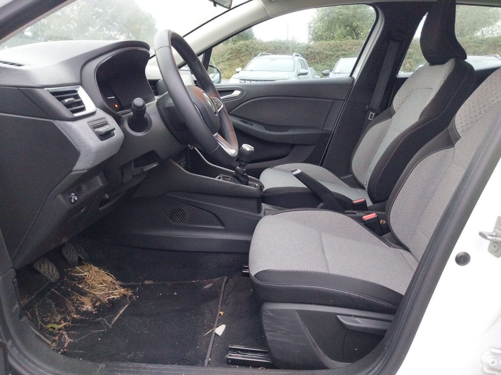 Vente en ligne Renault Clio 5 Clio TCe 100 GPL au prix de 14 750 €