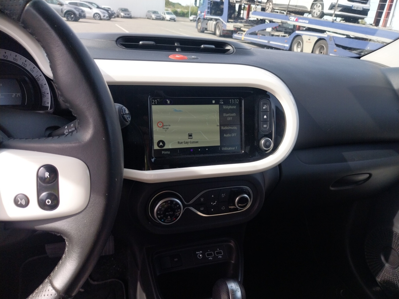 Vente en ligne Renault Twingo Electrique Twingo III E-Tech au prix de 14 390 €