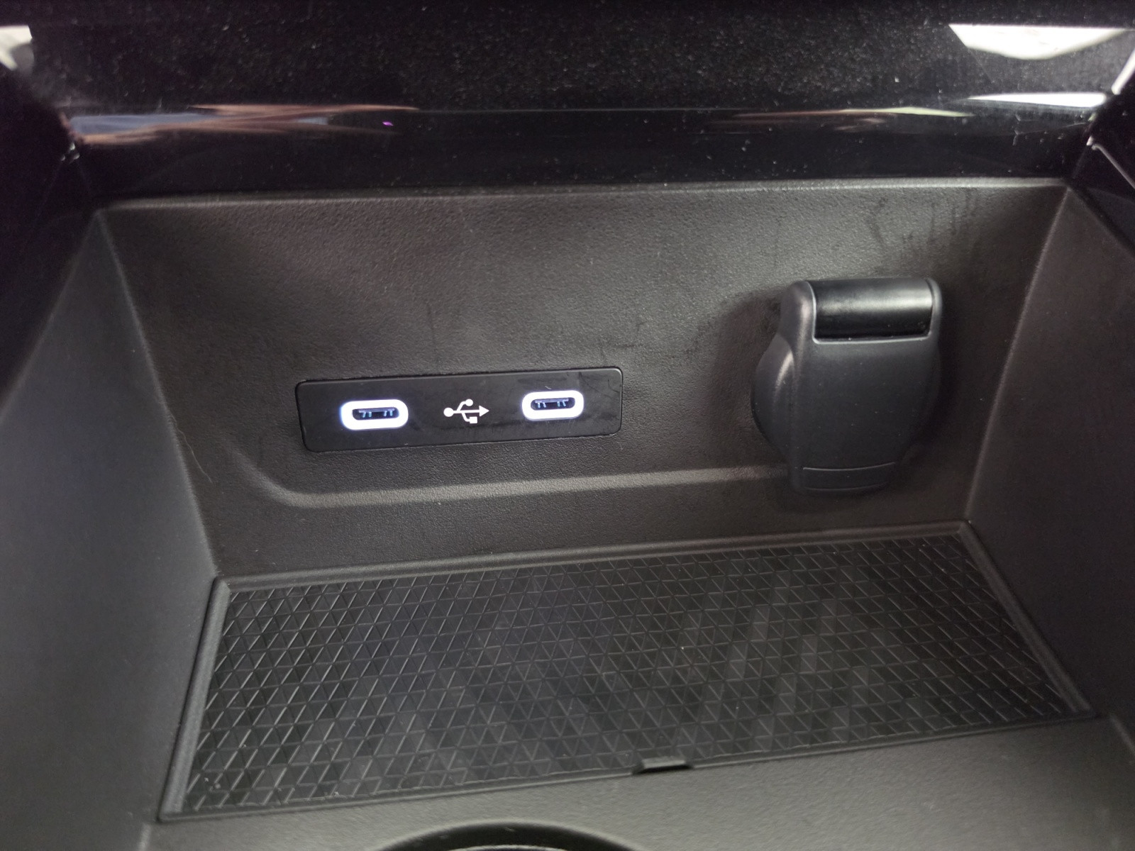 Vente en ligne Renault Austral  E-Tech full hybrid 200 GSR2 au prix de 35 990 €