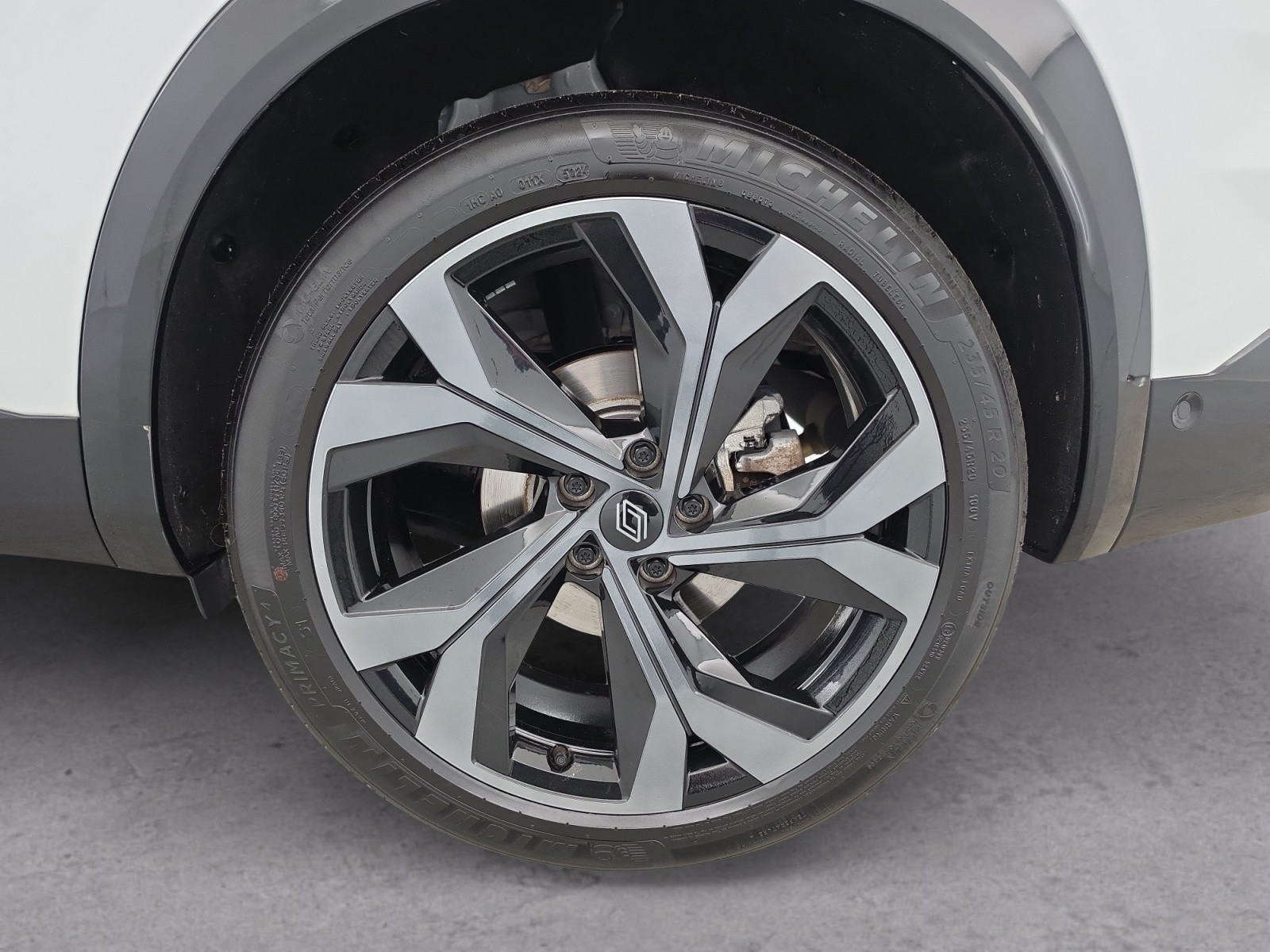 Vente en ligne Renault Austral  E-Tech full hybrid 200 GSR2 au prix de 35 990 €