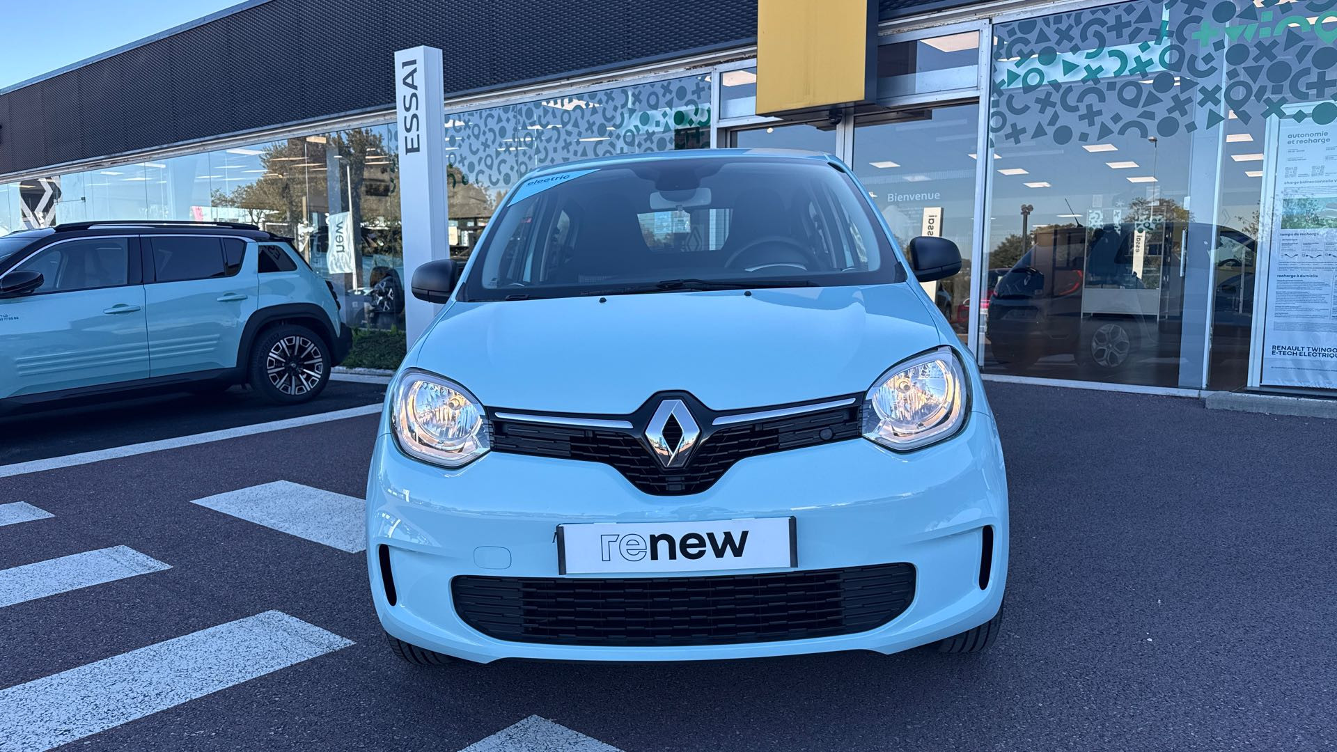 Vente en ligne Renault Twingo Electrique Twingo III E-Tech au prix de 12 690 €