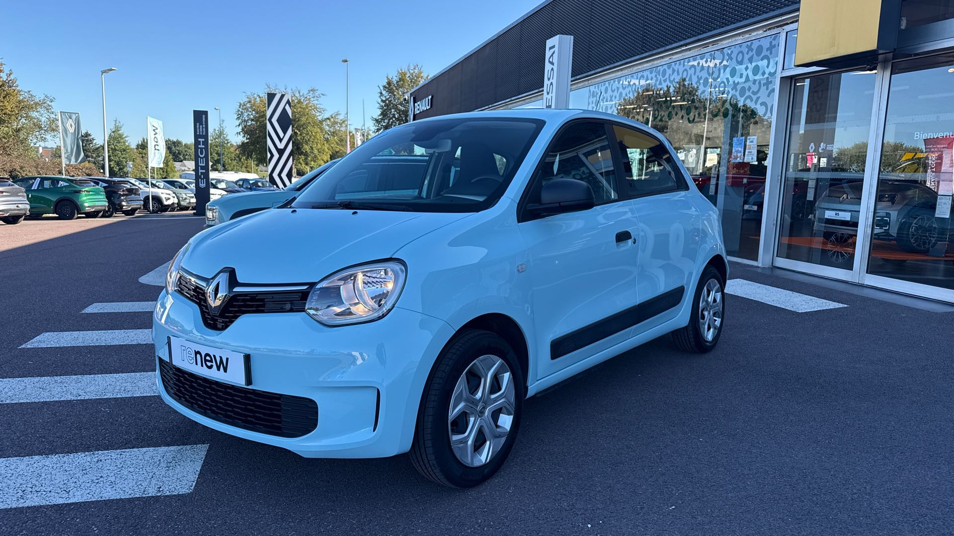 Renault Twingo Electrique Twingo III E-Tech occasion de 2023 en vente à Saint-Lô