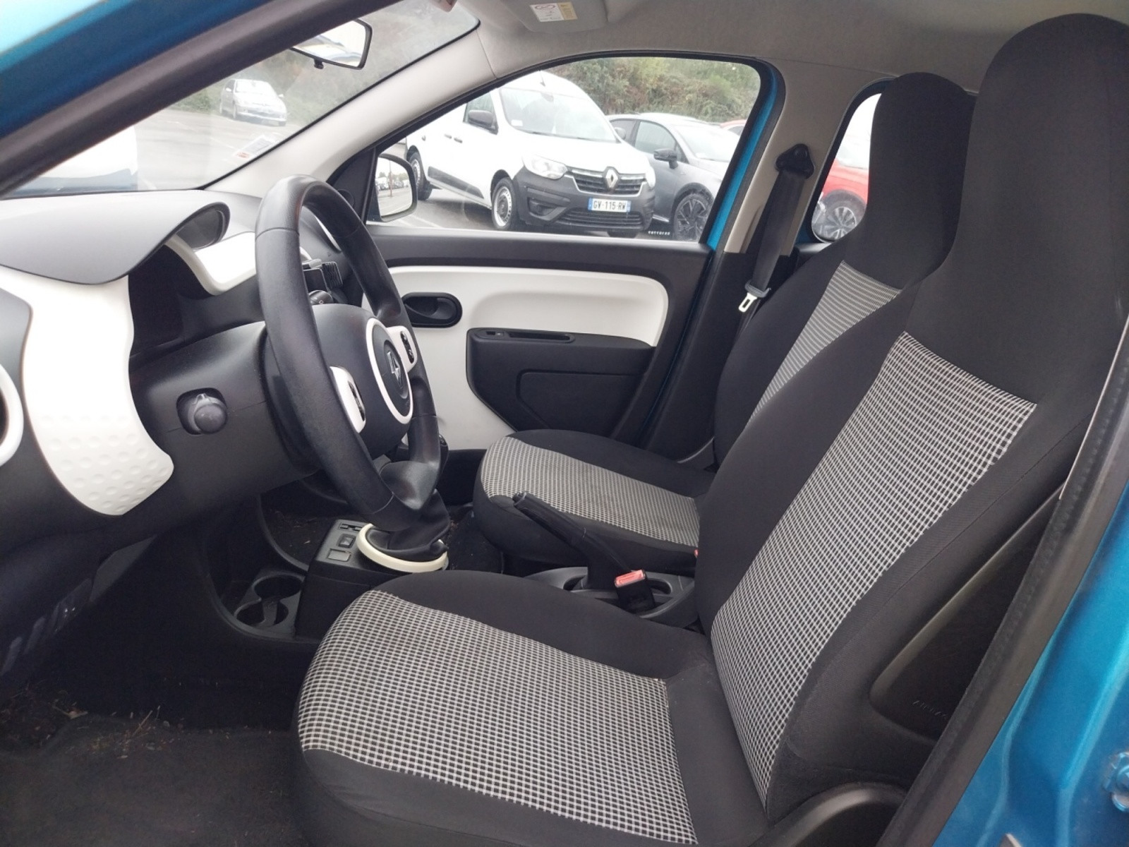 Vente en ligne Renault Twingo 3  1.0 SCe 70 eco2 au prix de 5 990 €