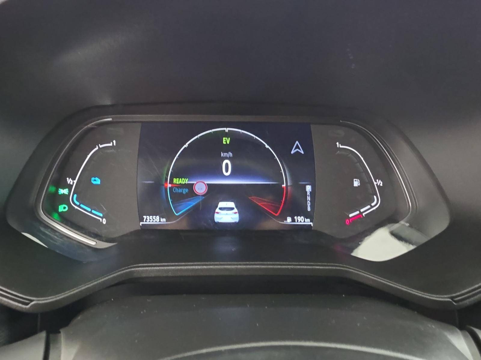 Vente en ligne Renault Clio 5 CLIO SOCIETE E-TECH 140 - 21N au prix de 13 290 €