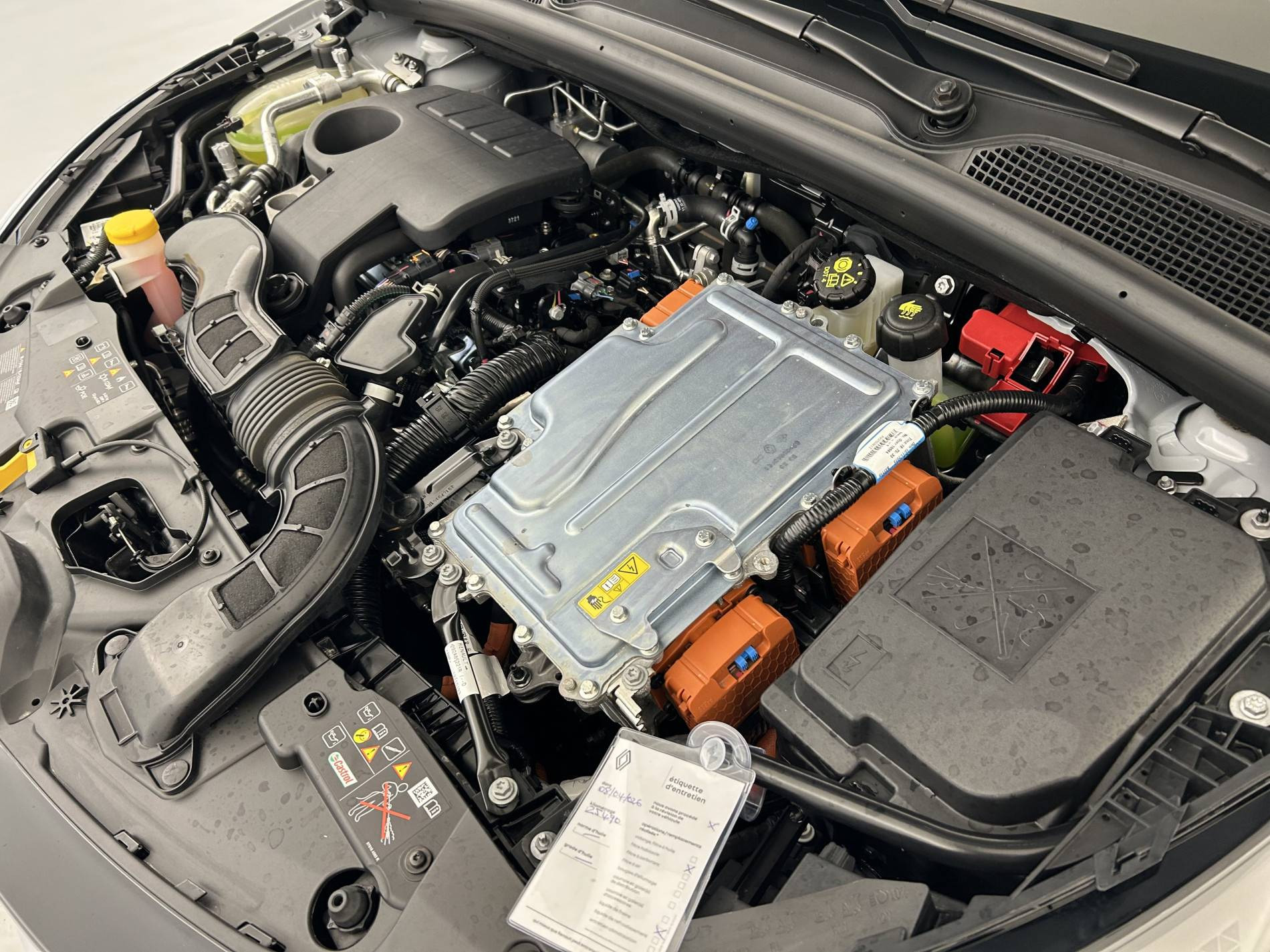 Vente en ligne Renault Clio 5 Clio E-Tech full hybrid 145 au prix de 20 690 €