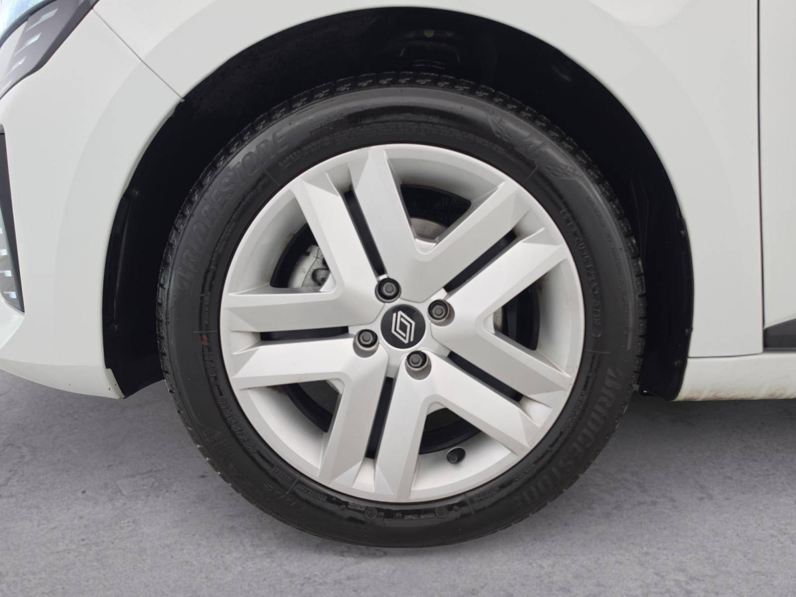 Vente en ligne Renault Clio 5 Clio Blue dCi 100 ch GSR2 au prix de 17 990 €