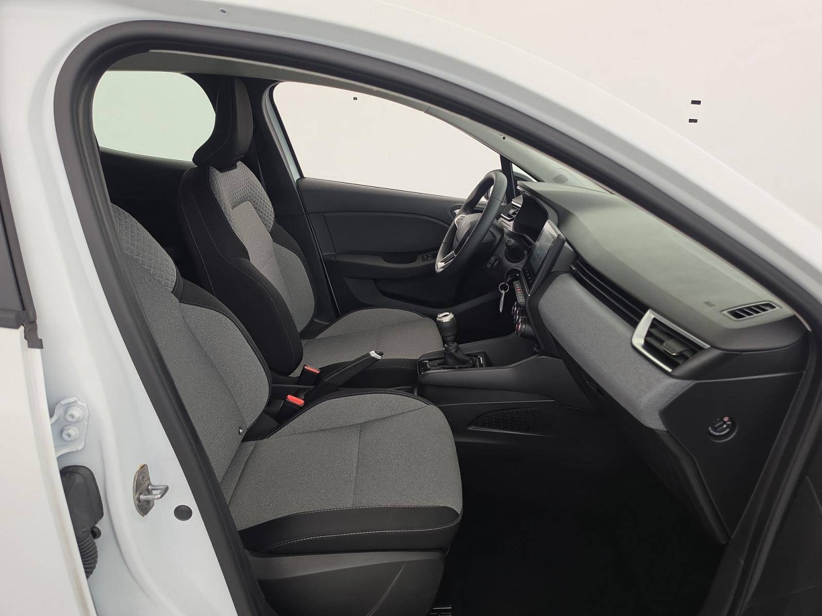 Vente en ligne Renault Clio 5 Clio Blue dCi 100 ch GSR2 au prix de 17 990 €
