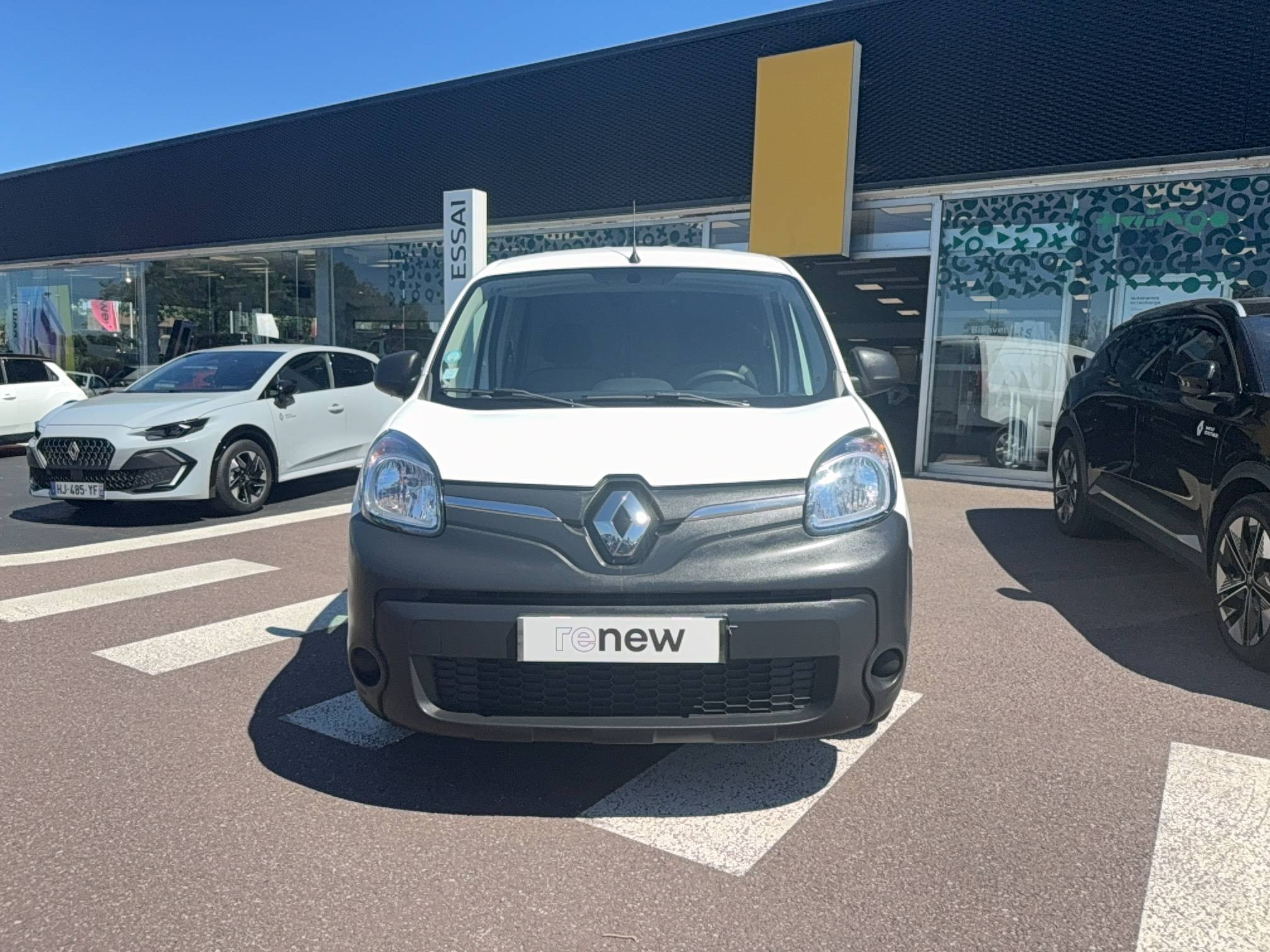 Vente en ligne Renault Kangoo E-Tech KANGOO ELECTRIQUE ACHAT INTEGRAL au prix de 12 990 €