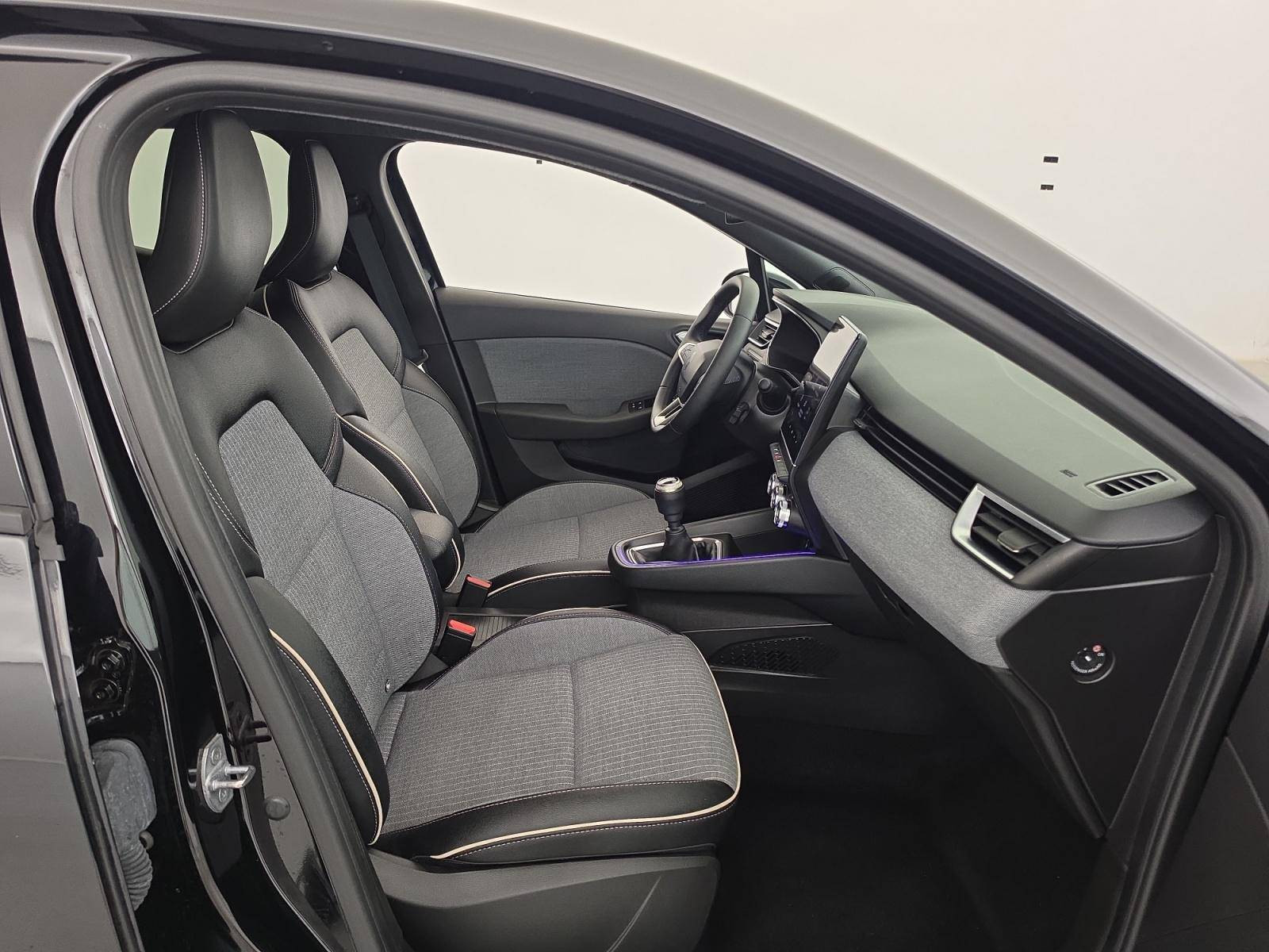 Vente en ligne Renault Clio 5 Clio TCe 90 ch GSR2 au prix de 17 730 €